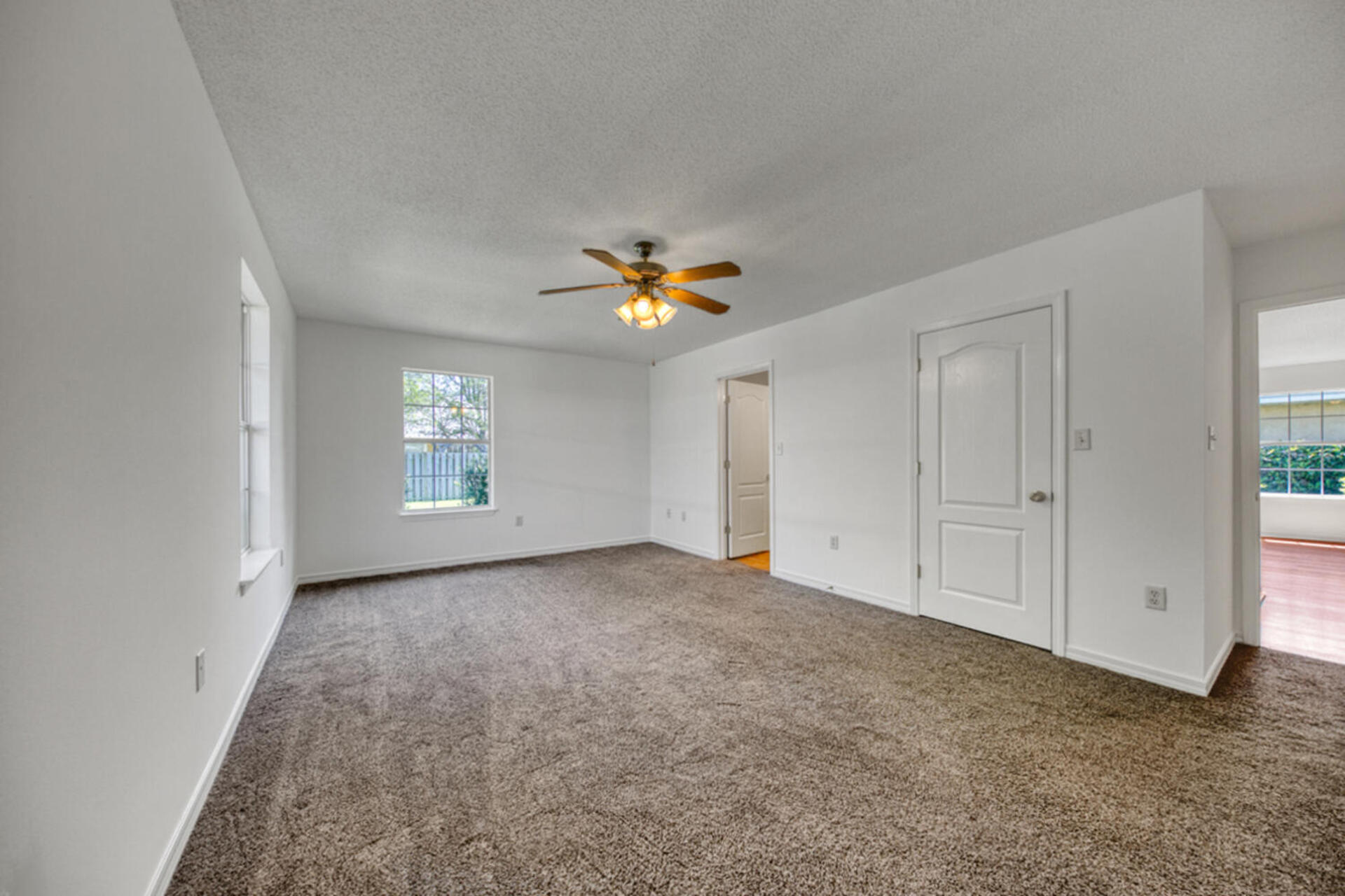 DRIFTWOOD ESTATES - Residential