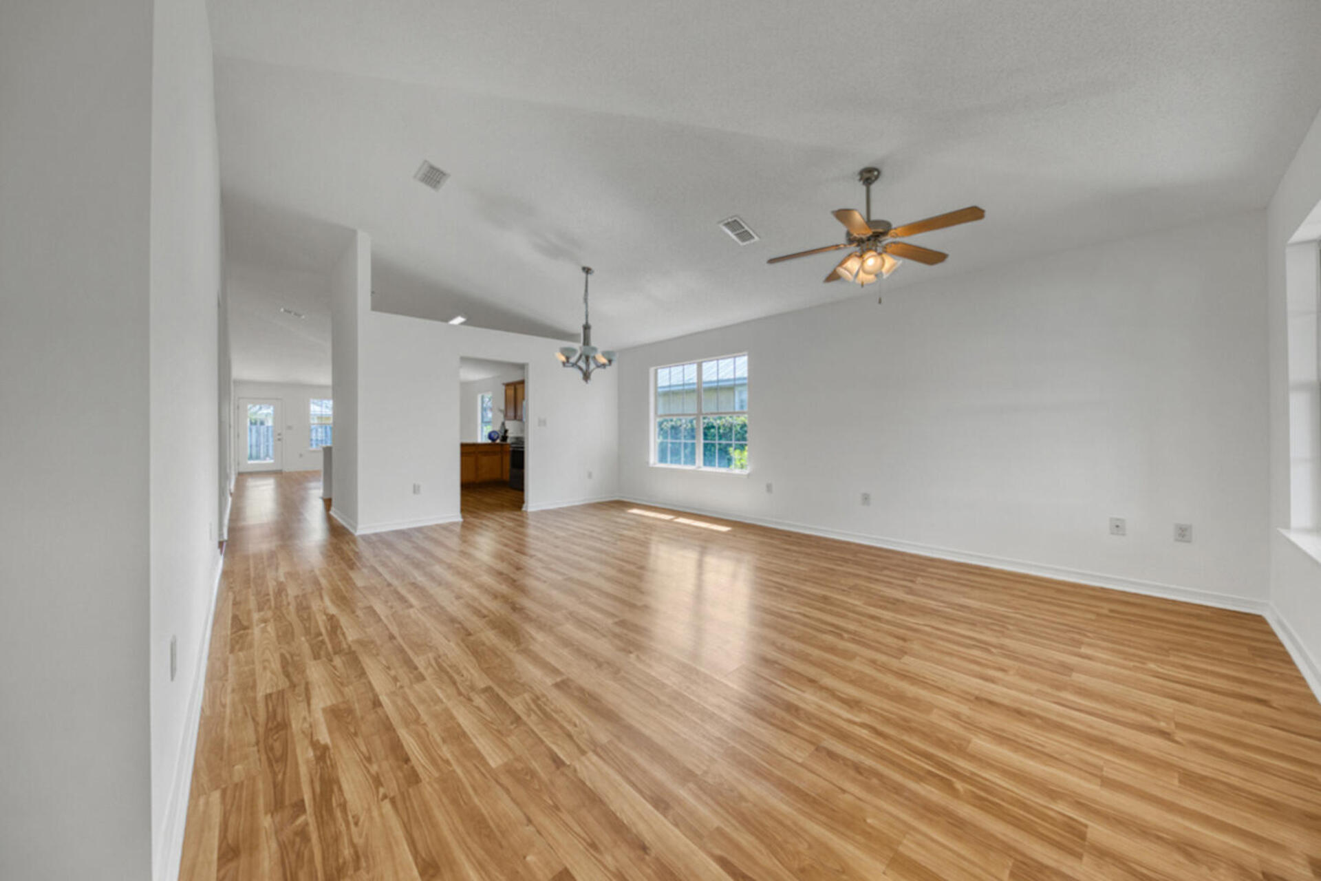 DRIFTWOOD ESTATES - Residential