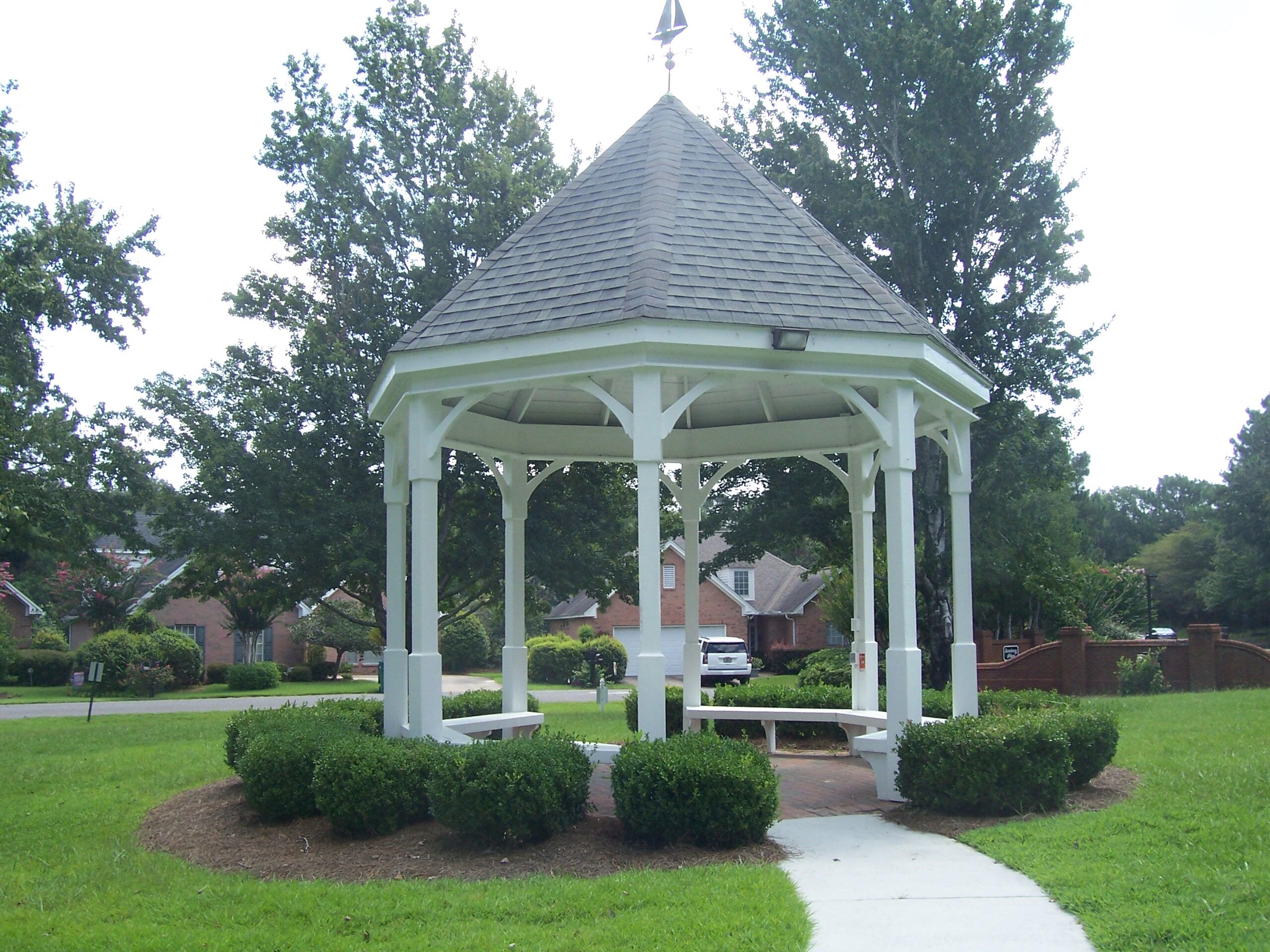 TURNBERRY PLACE - Residential