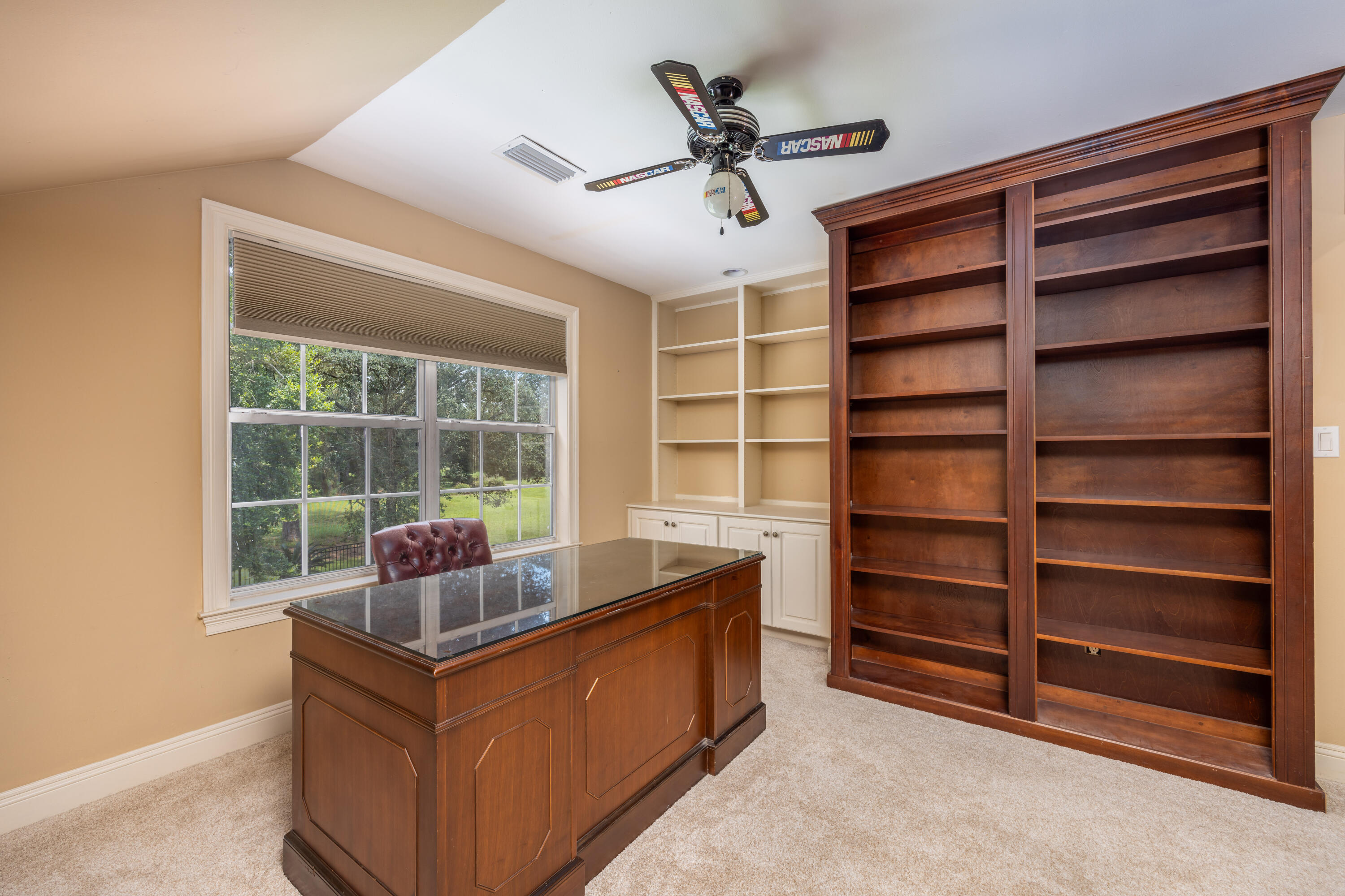 TURNBERRY PLACE - Residential