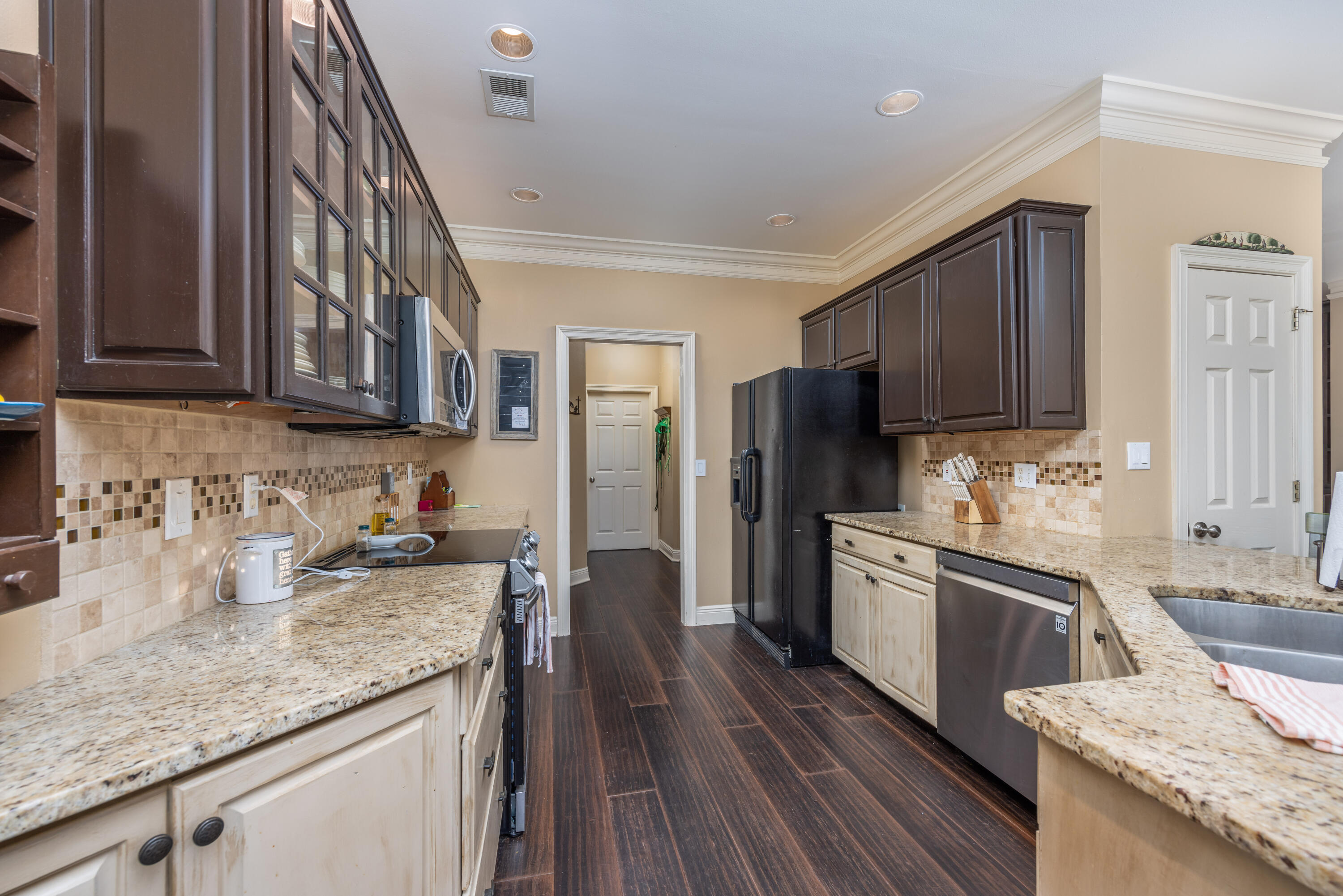 TURNBERRY PLACE - Residential