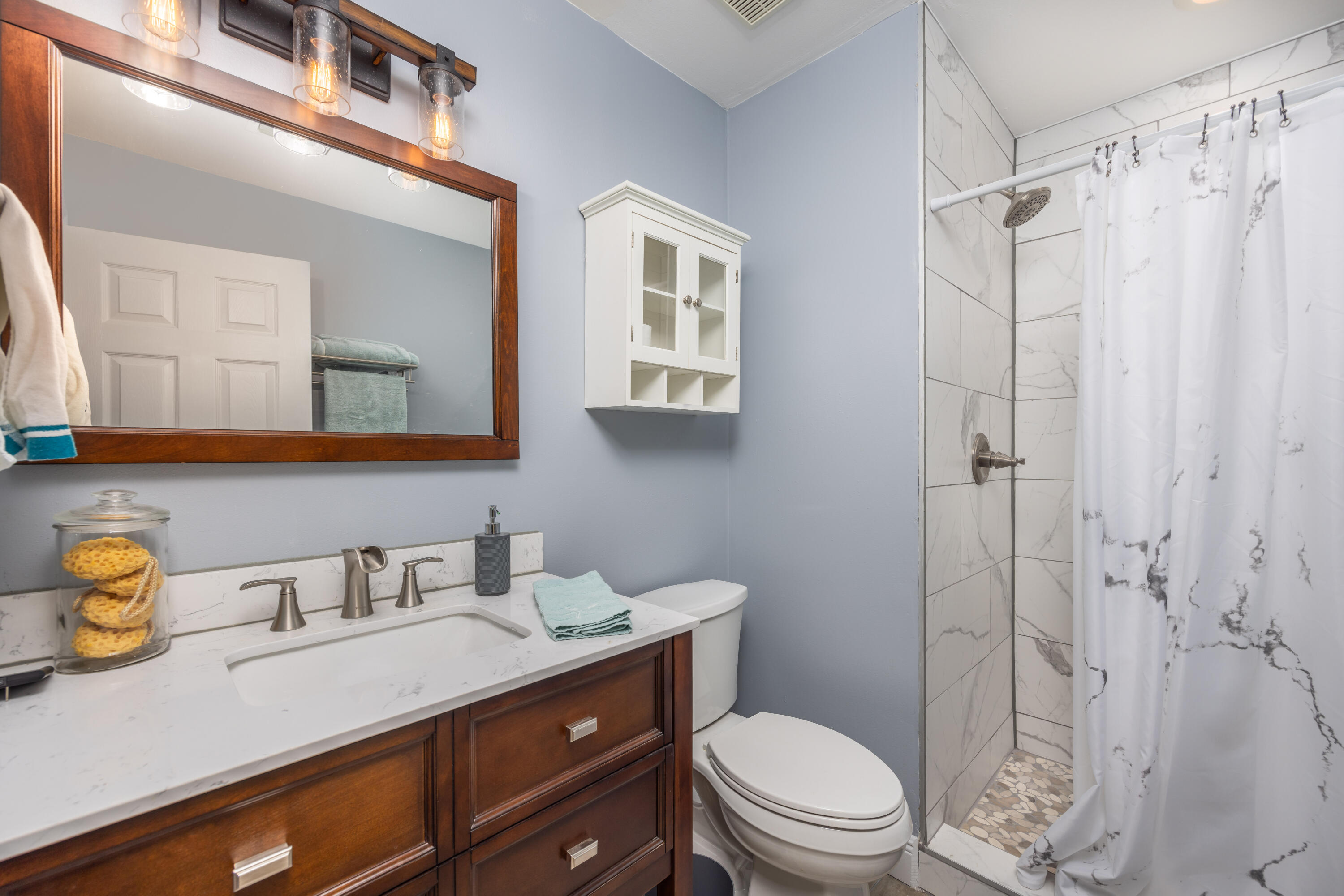 TURNBERRY PLACE - Residential