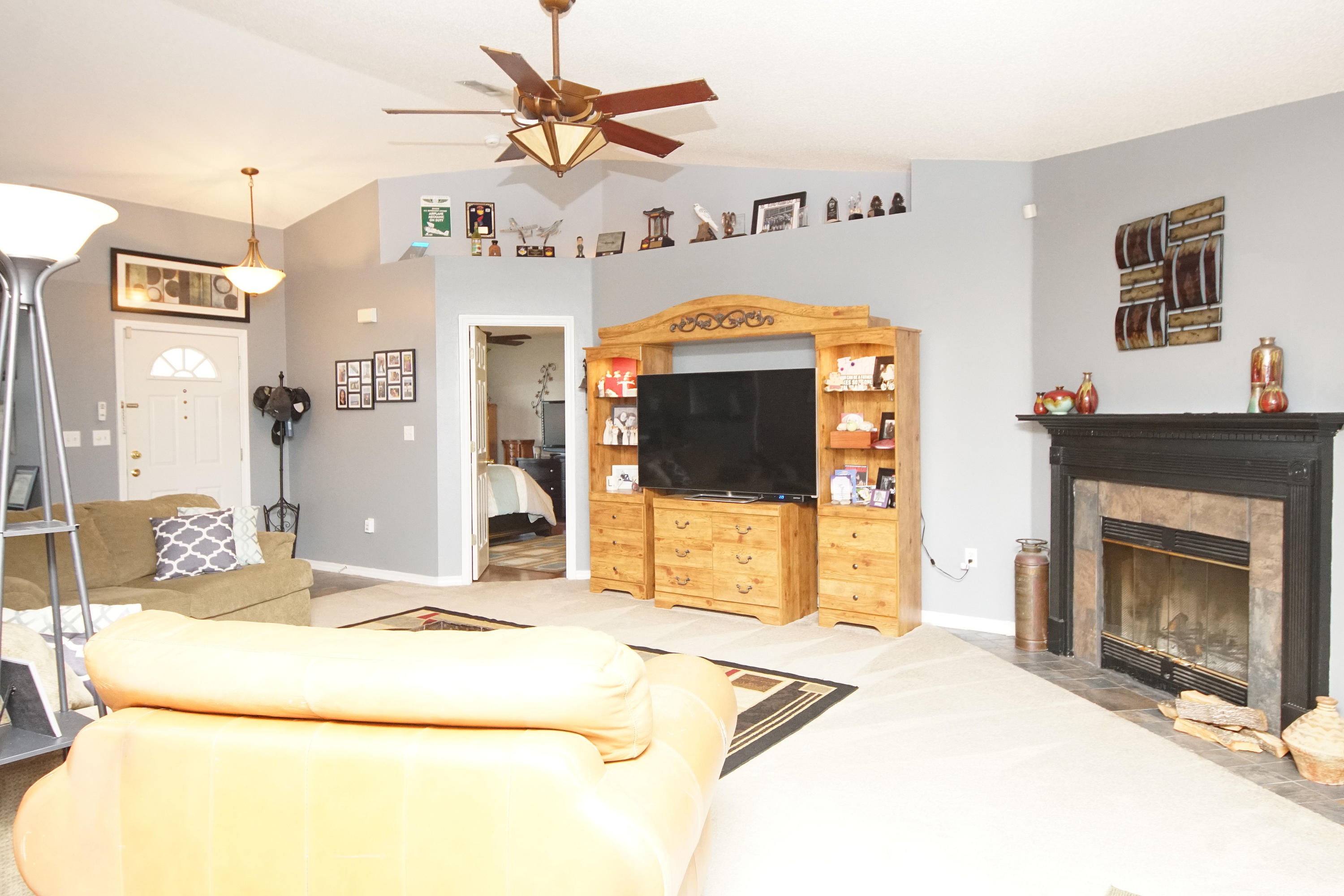 COUNTRYVIEW ESTATES 4TH ADDN PH 4 - Residential