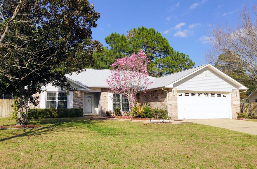 Pride of Ownership shows in this South of I10 home in established Countryview Estates neighborhood. Close to the 7th Group Complex and Duke Field with an easy commute to Eglin AFB. Three-bedroom two bath home features an open split floor plan. Living room boasts vaulted ceiling, plant ledges to display collectibles, wood burning fireplace, surround sound wiring with sliding glass doors leading to the patio.The kitchen features plenty of countertop space to include an island, Italian tile flooring, and newer stainless dishwasher and refrigerator. The large breakfast nook area overlooks the nicely landscaped back yard. All windows upgraded to Pella Impervia/Thermastar. Phantom screens on living room patio and both garage entry doors. Large master bedroom with beautiful Pergo laminate