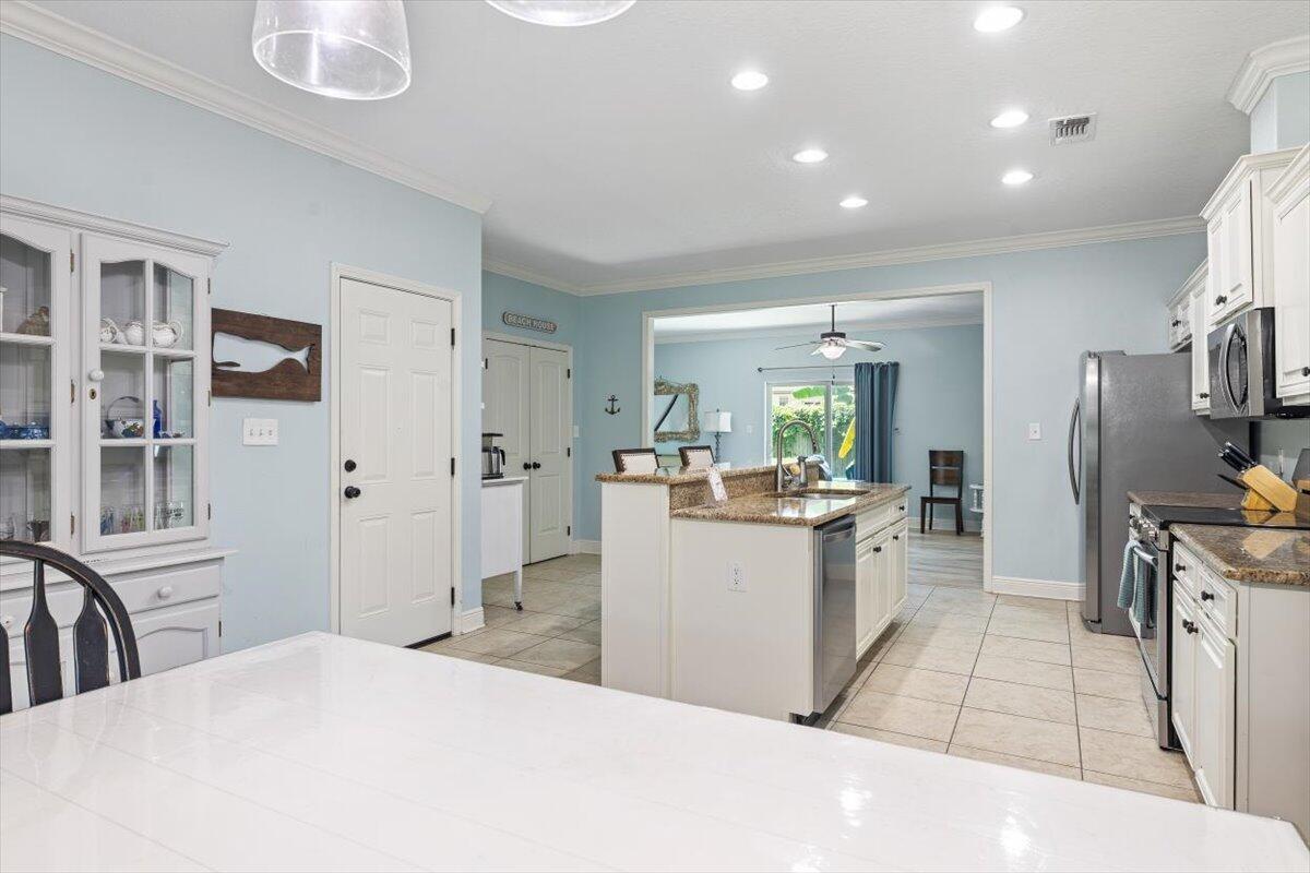 SOUNDSIDE MOORINGS - Residential