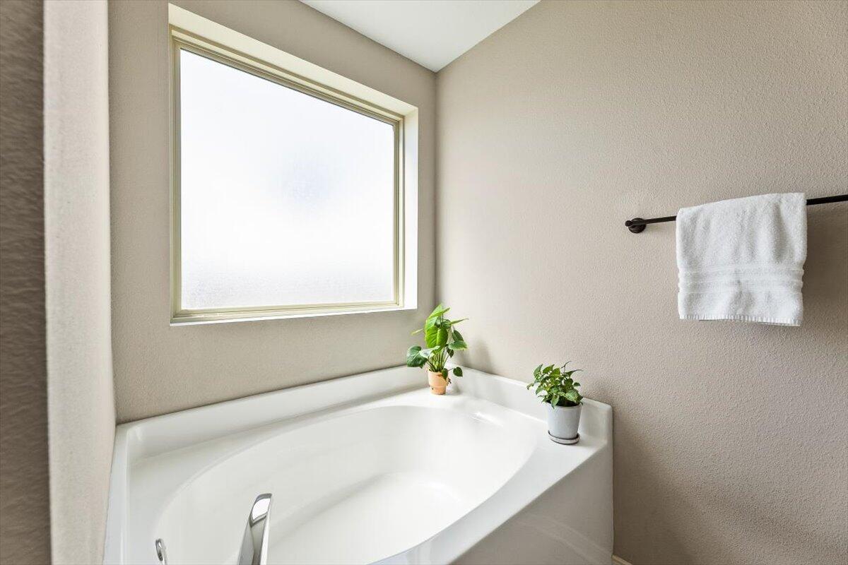 SOUNDSIDE MOORINGS - Residential