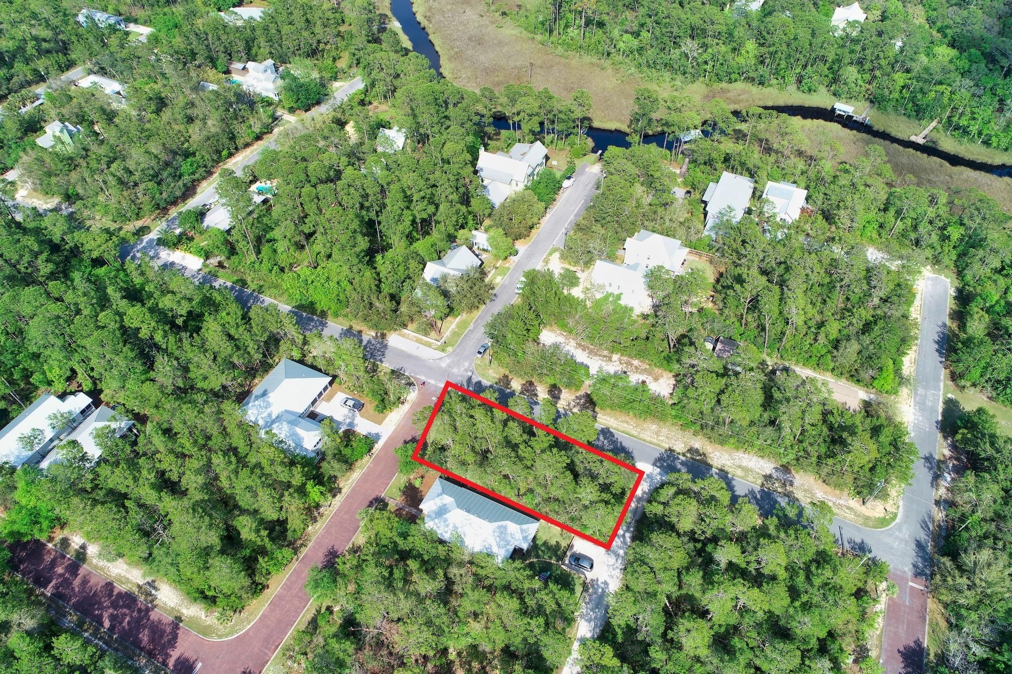 GRAYTON BAYOU - Land