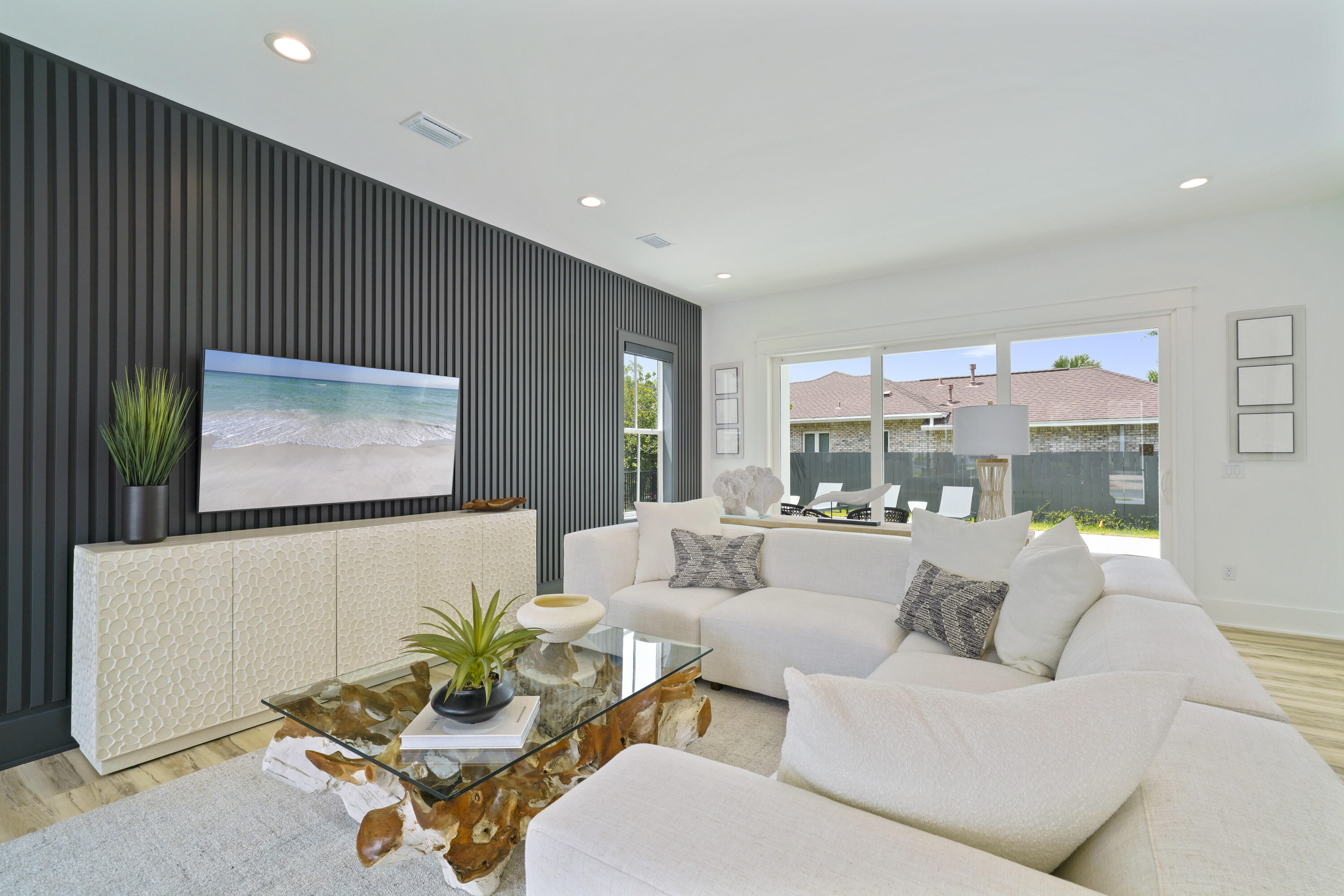 127 Avalon Boulevard