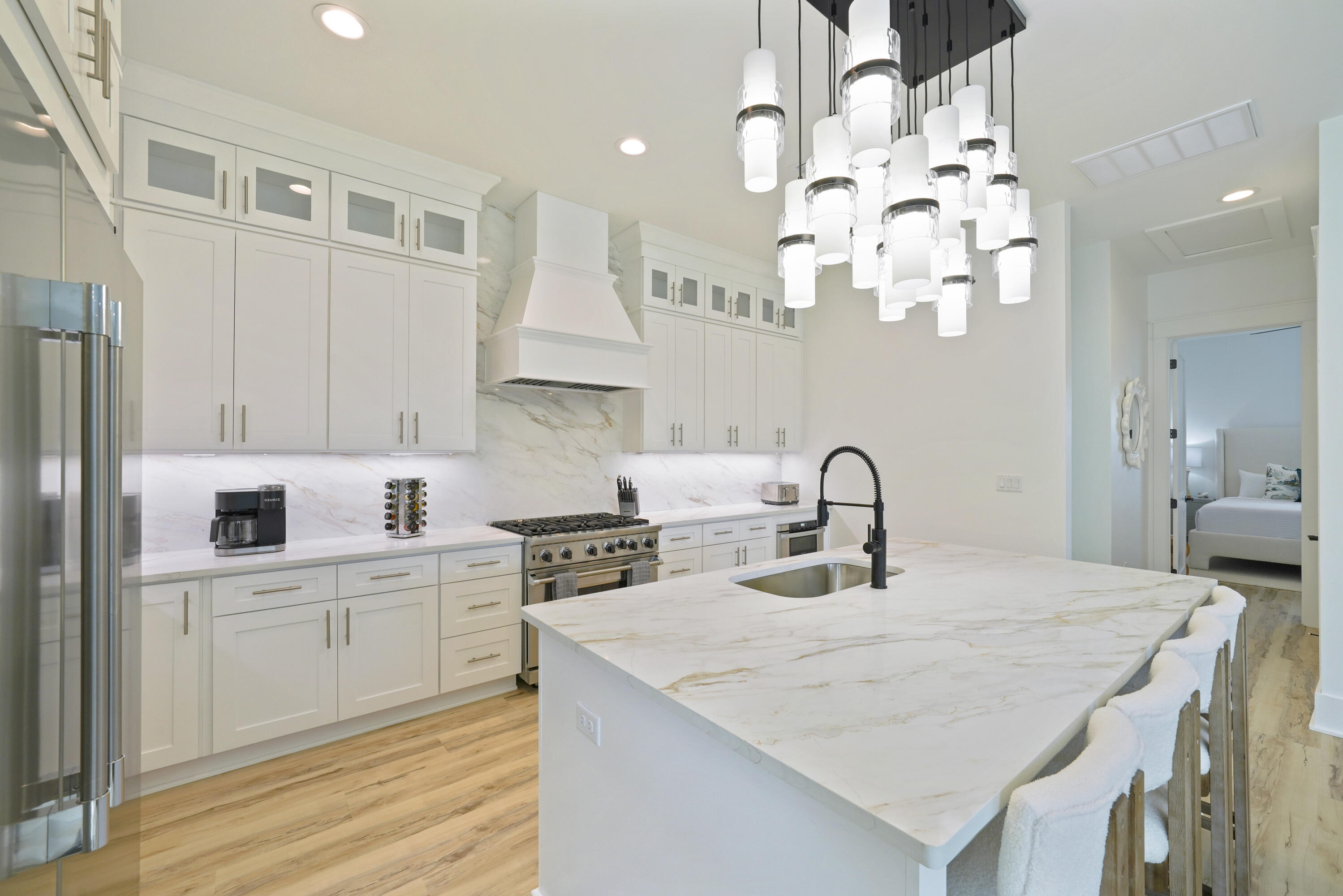 AVALON BEACH ESTATES - Residential