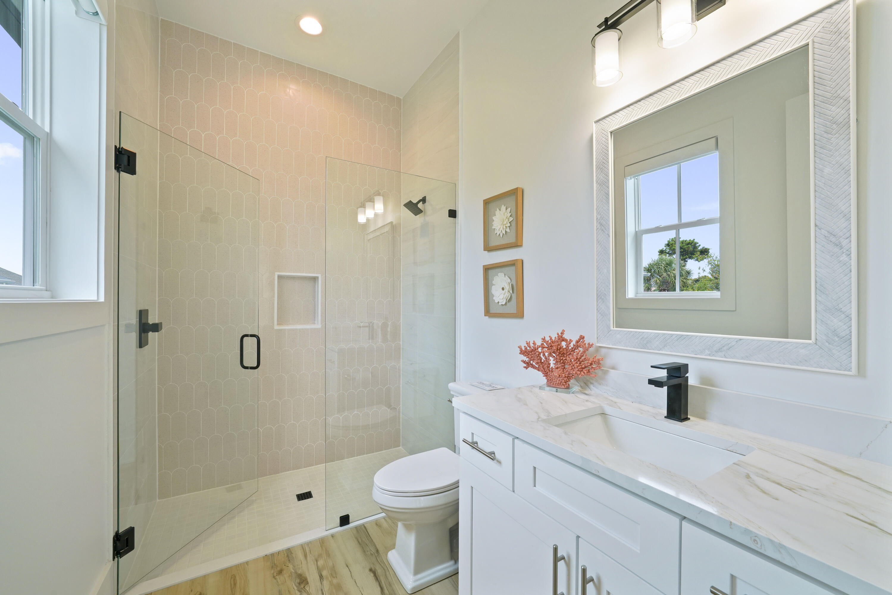 AVALON BEACH ESTATES - Residential