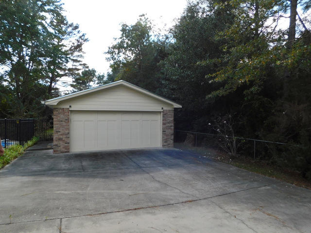 METES AND BOUNDS - Residential