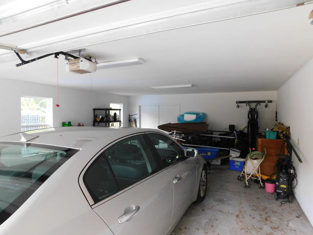 METES AND BOUNDS - Residential