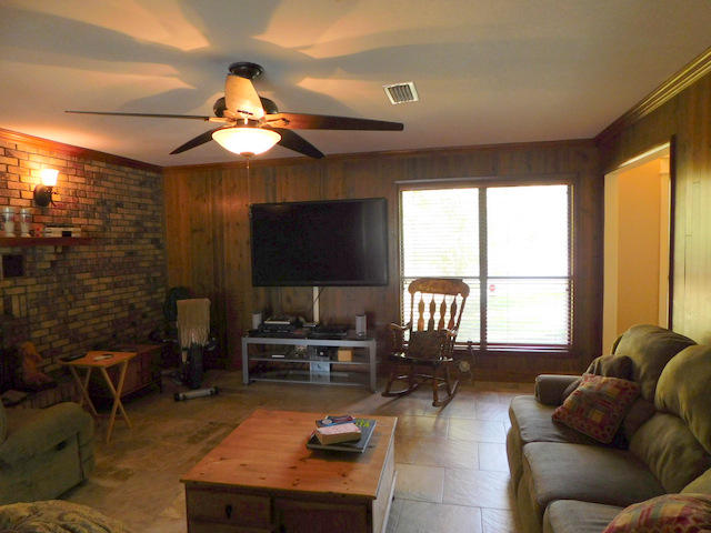 METES AND BOUNDS - Residential