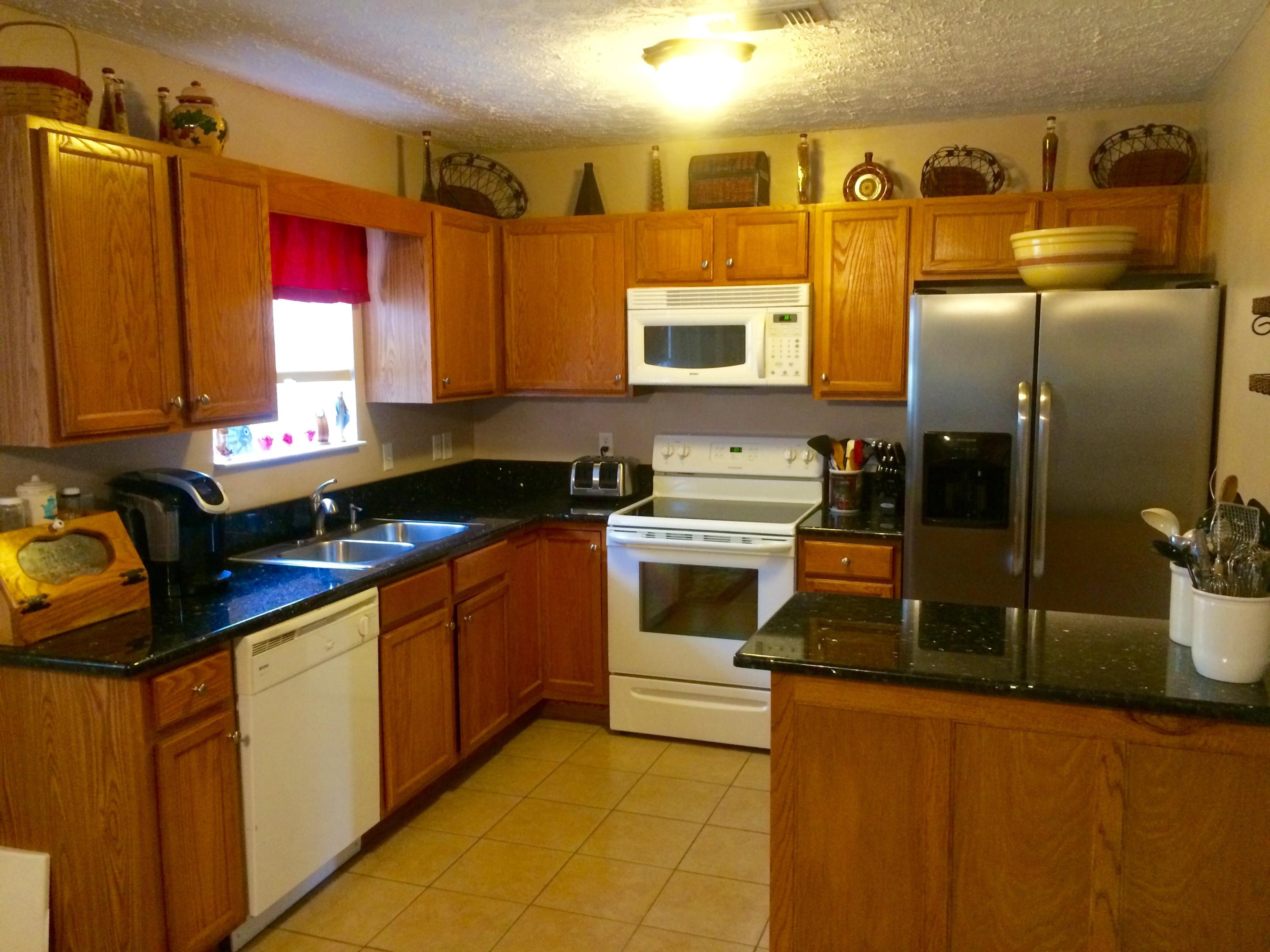 BRANDON OAKS - Residential