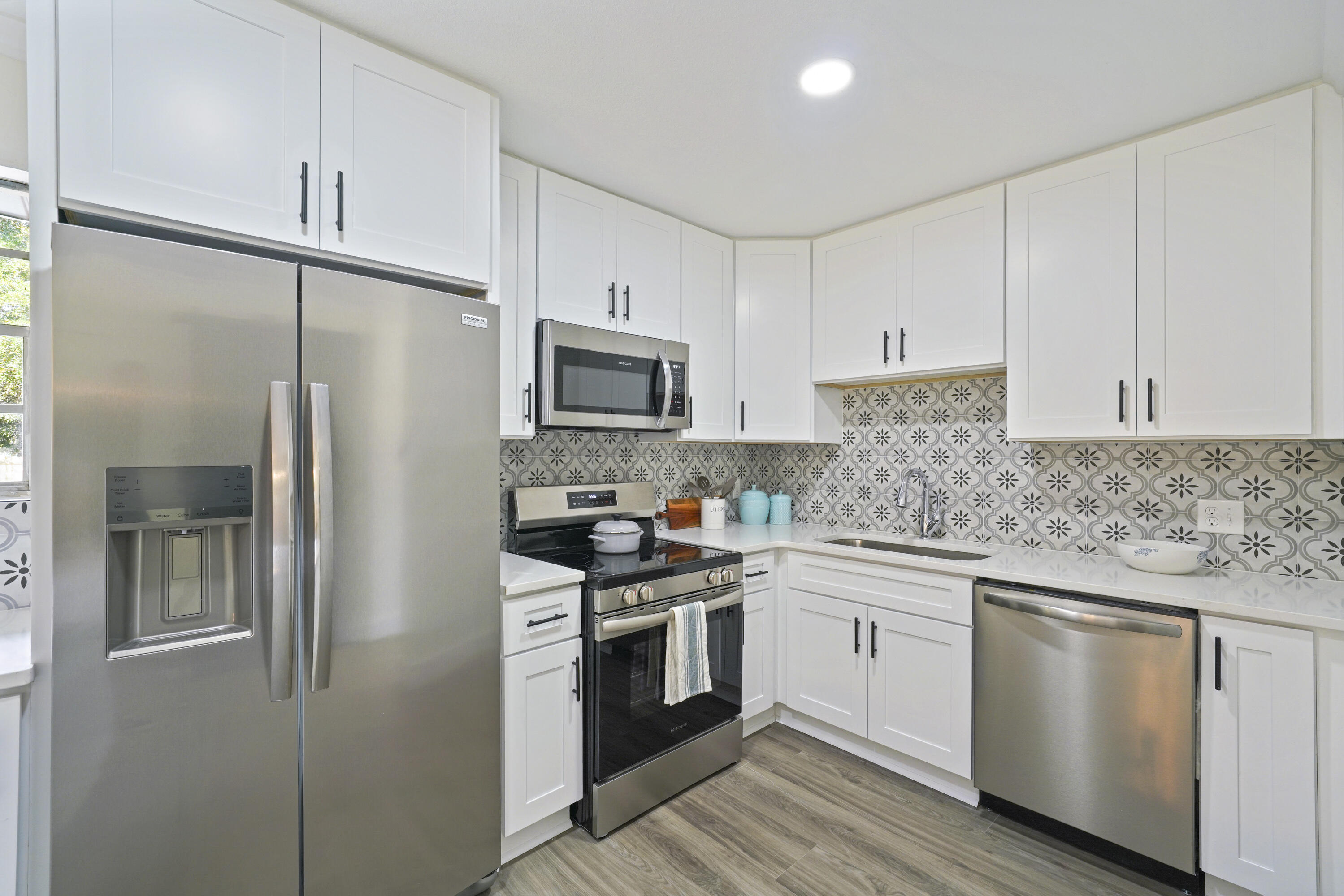 BEL-AIR S/D - Residential