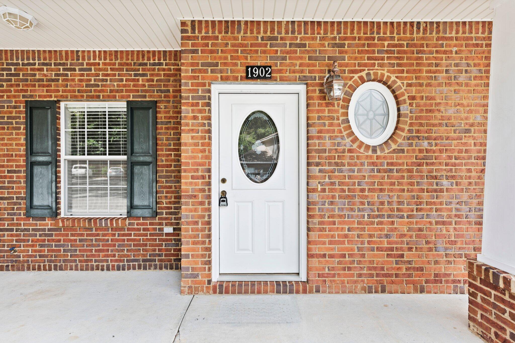 Grand Oak Place - Residential Lease