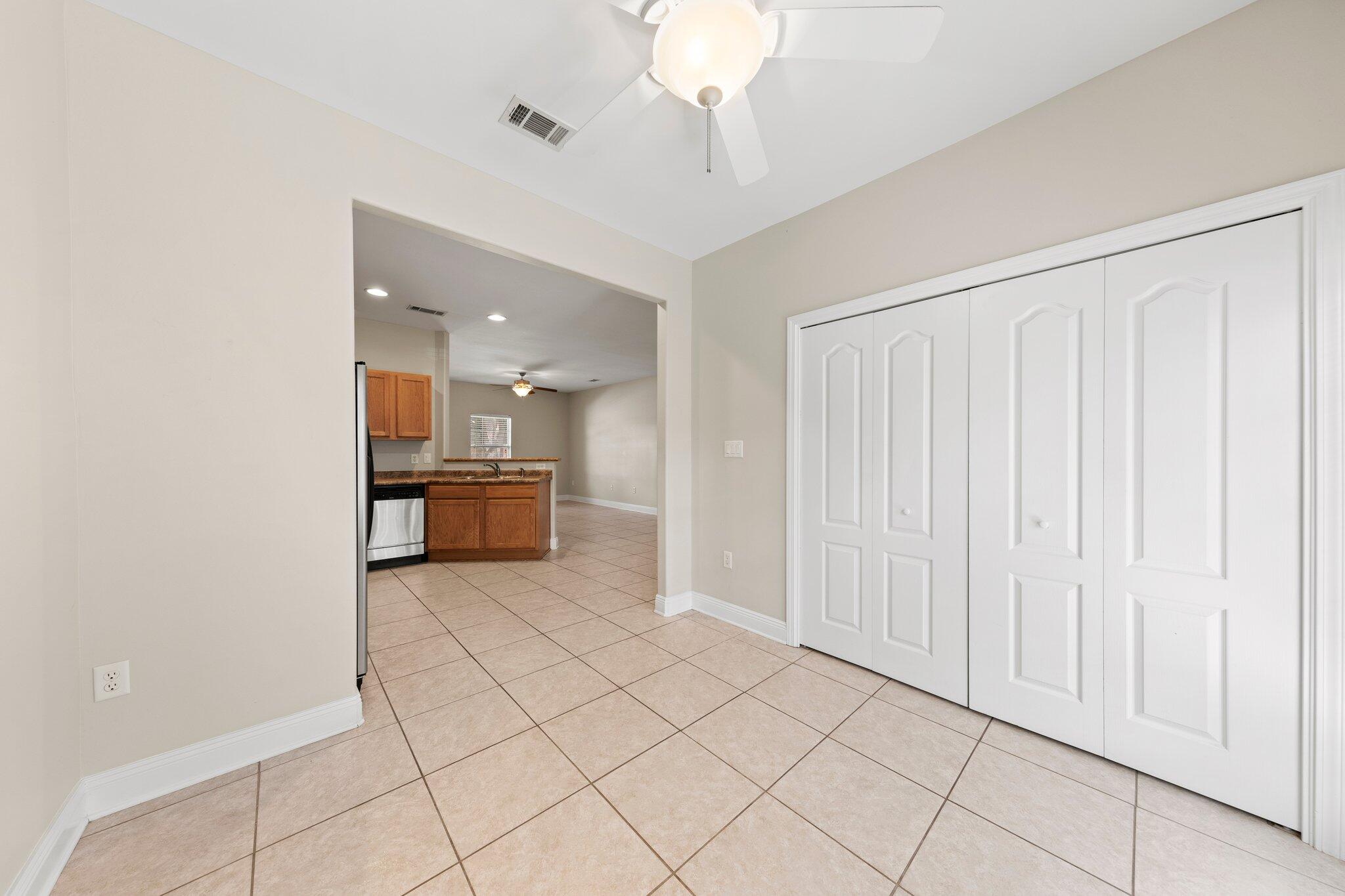 Grand Oak Place - Residential Lease