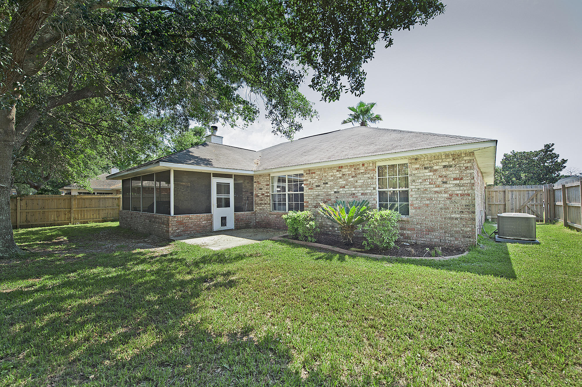 SANDY BEACH ESTATES - Residential