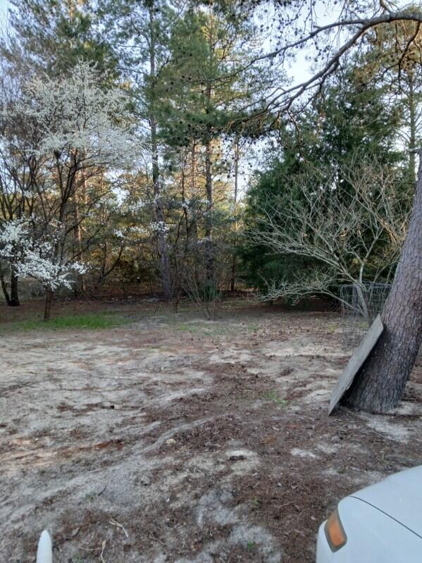 COUNTRY CLUB MANOR - Land