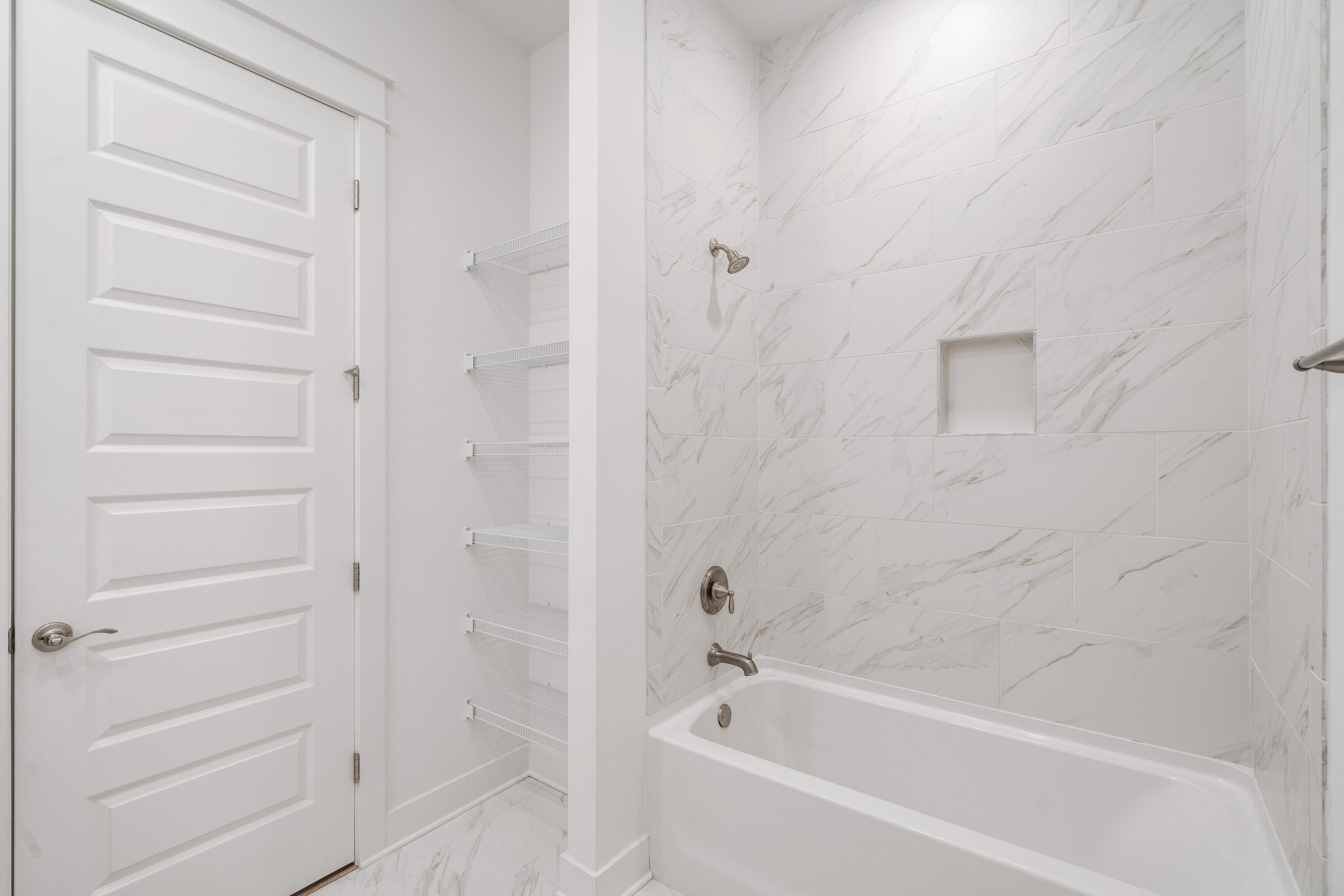 PROMINENCE NORTH - Residential