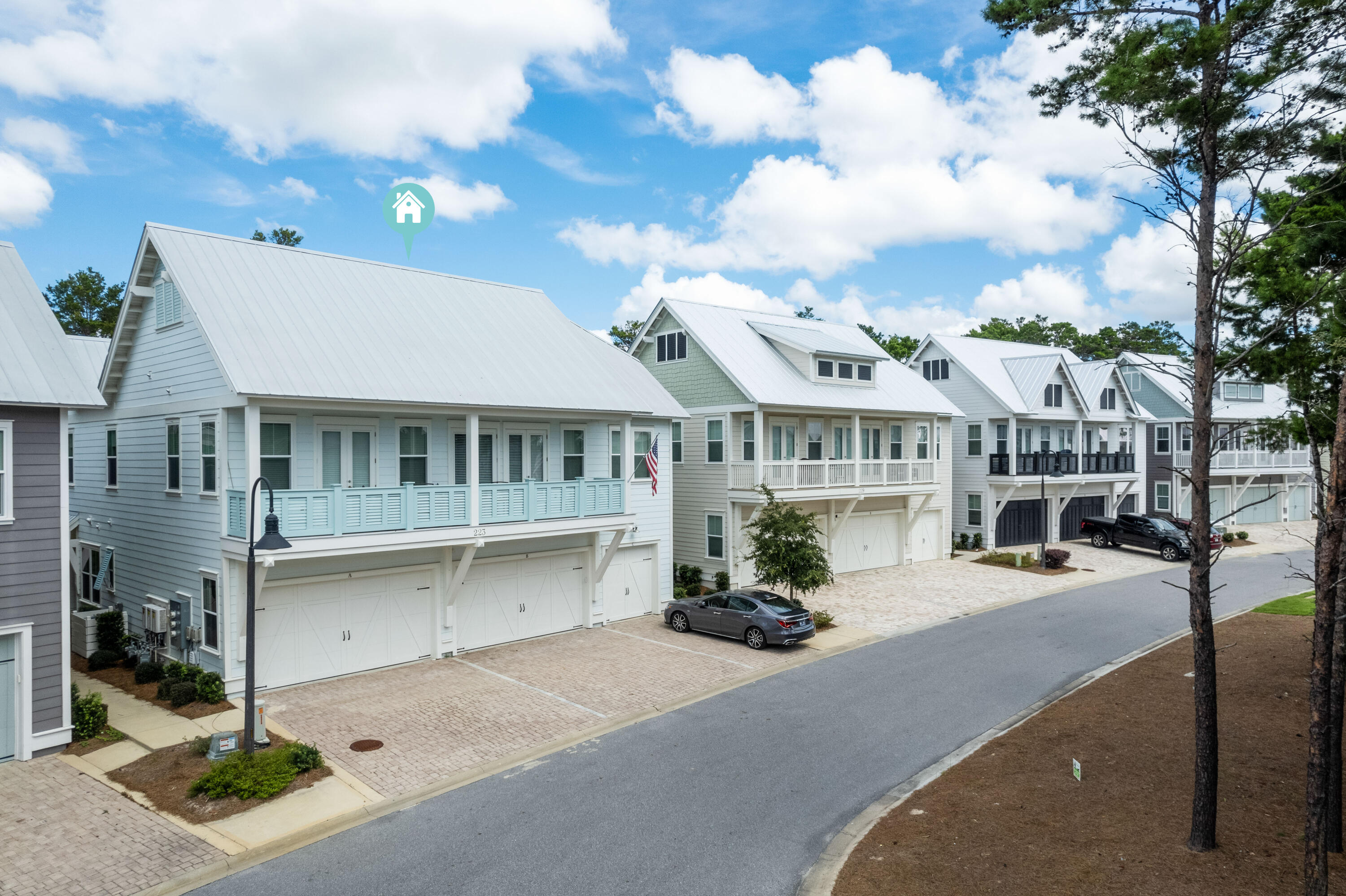 PROMINENCE NORTH - Residential