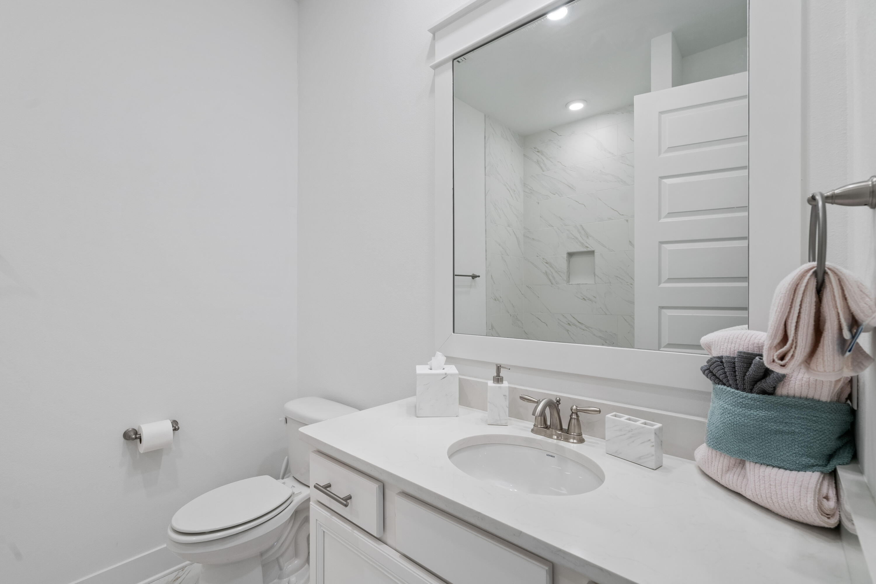 PROMINENCE NORTH - Residential