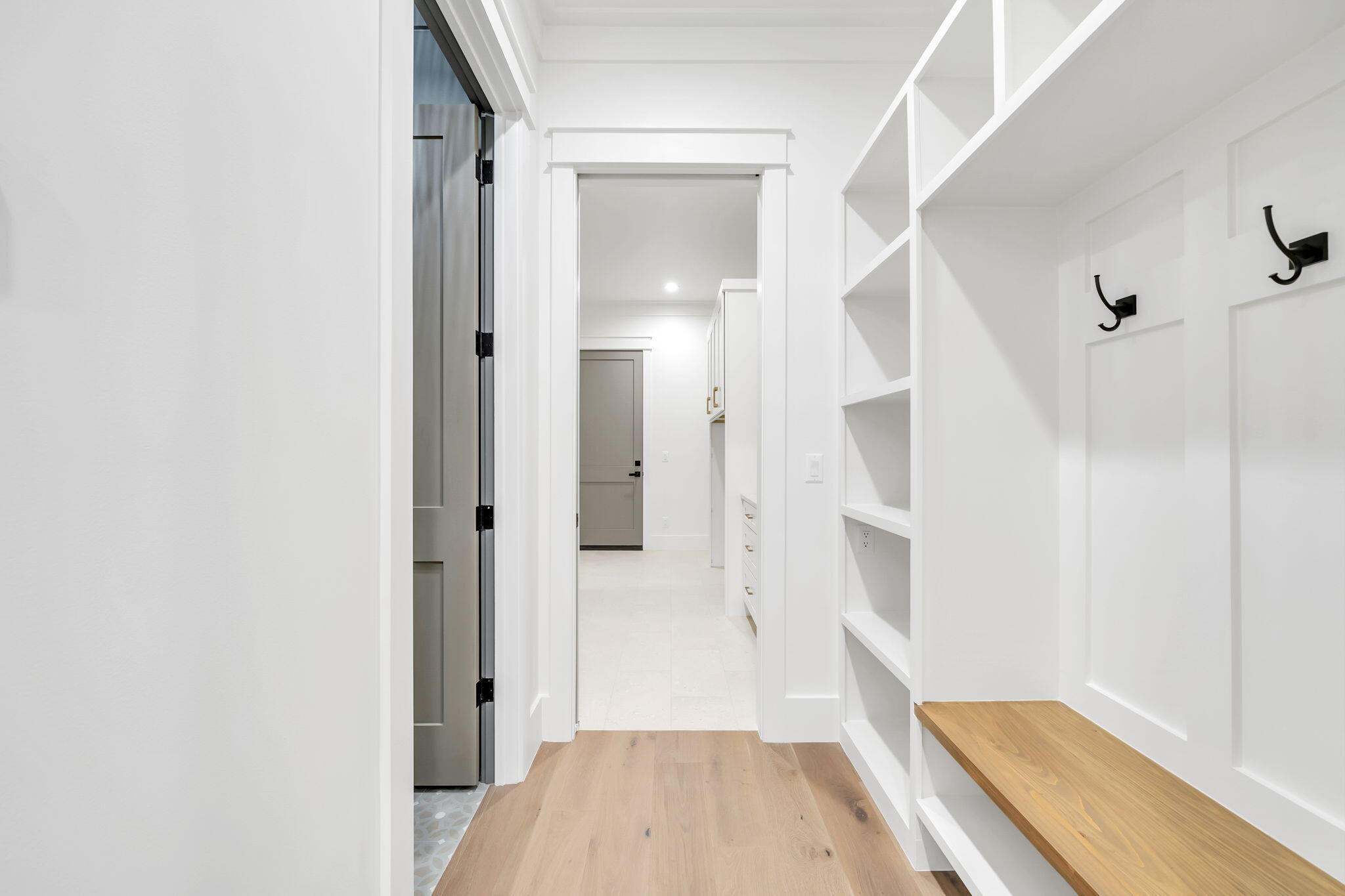 STEAMBOAT LANDING - Residential