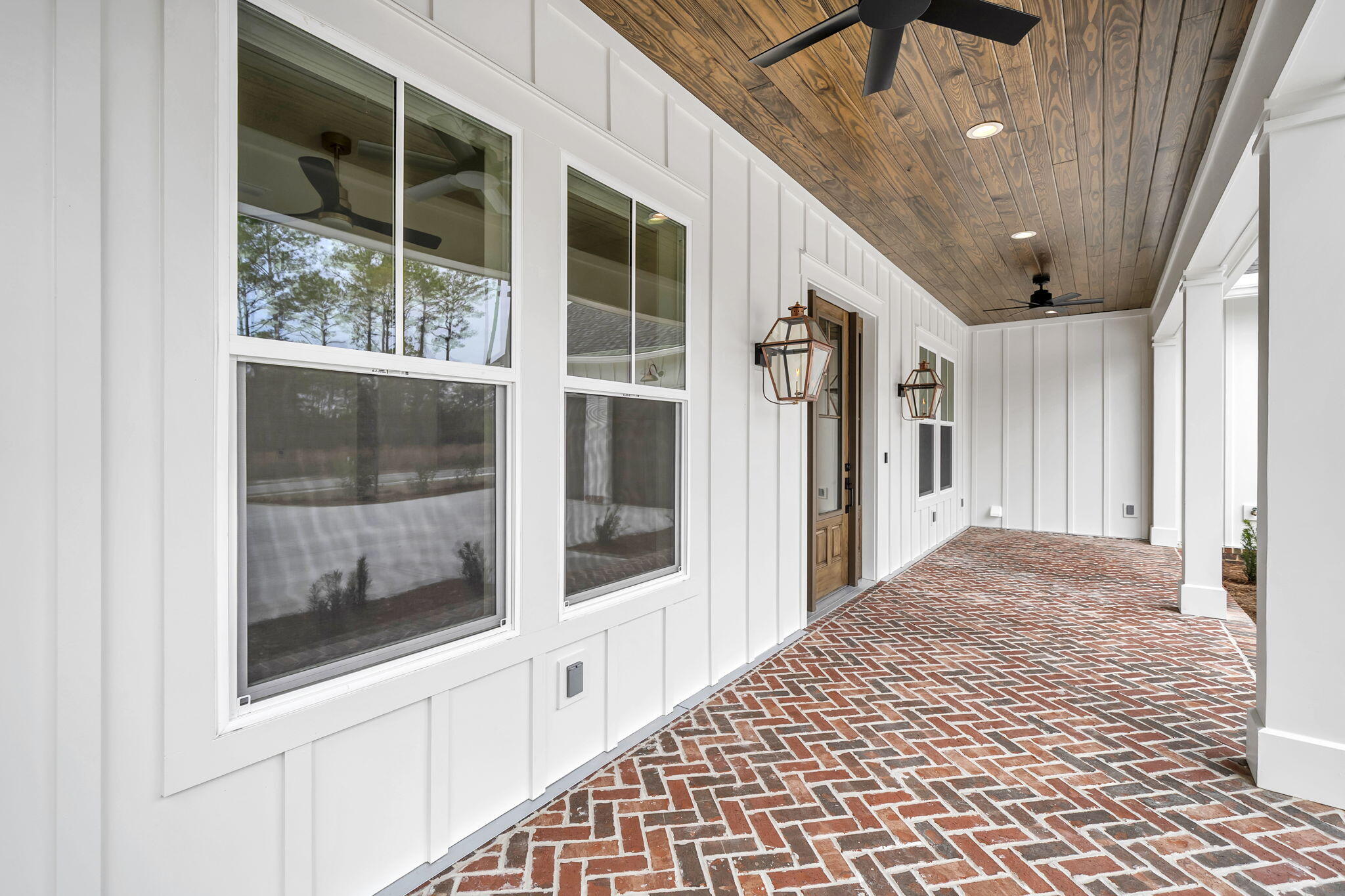 STEAMBOAT LANDING - Residential