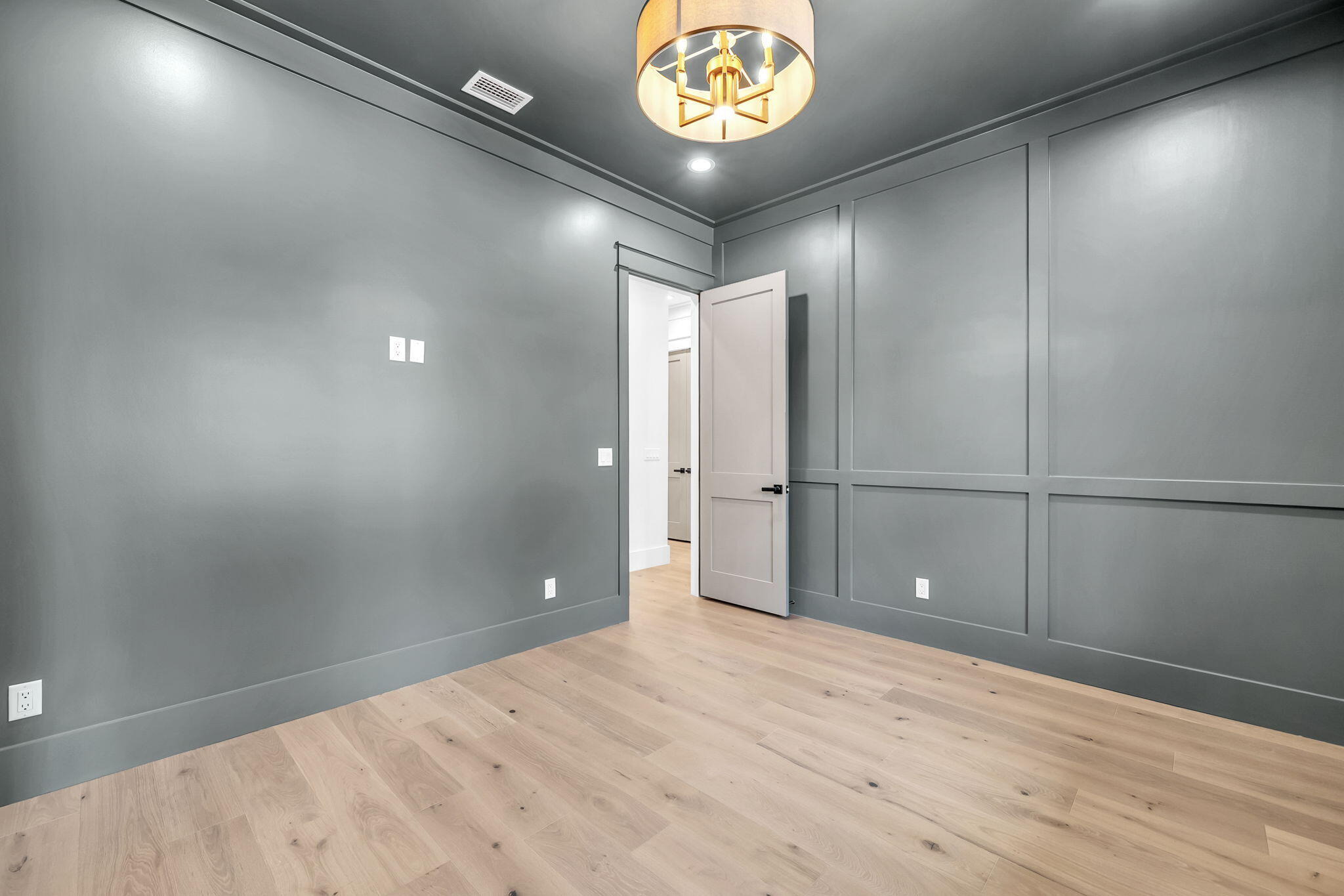 STEAMBOAT LANDING - Residential