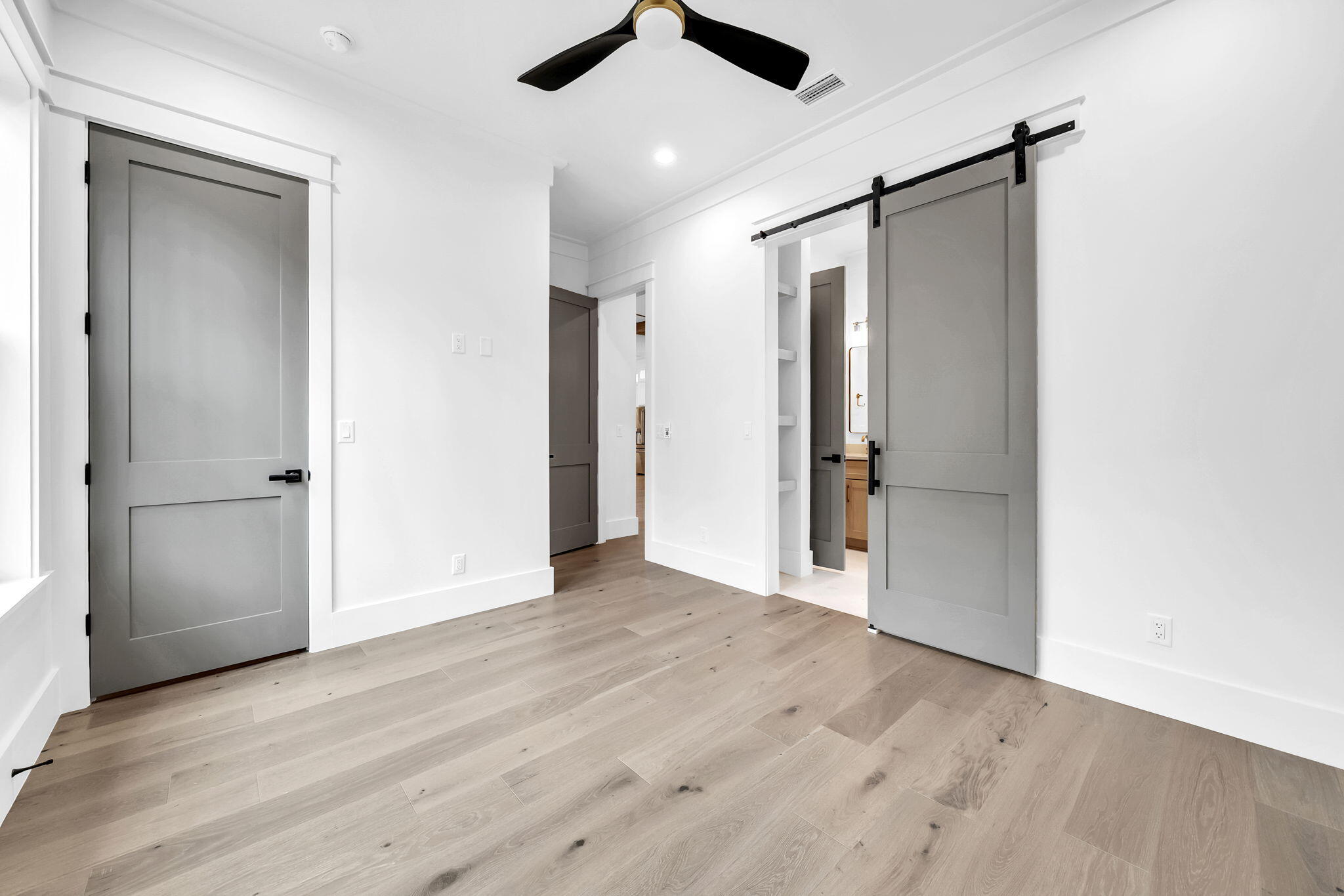 STEAMBOAT LANDING - Residential