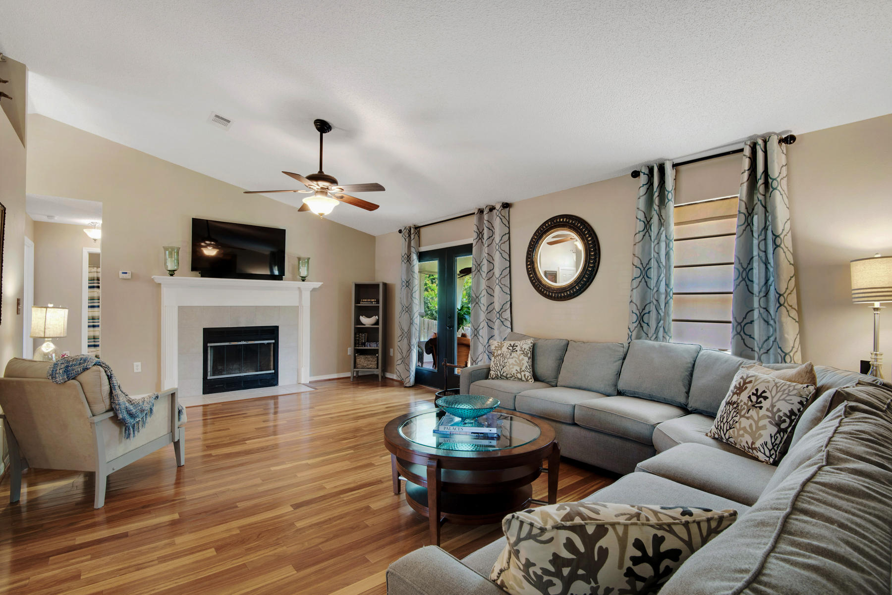 CORONADO VILLAGE PH 4 - Residential