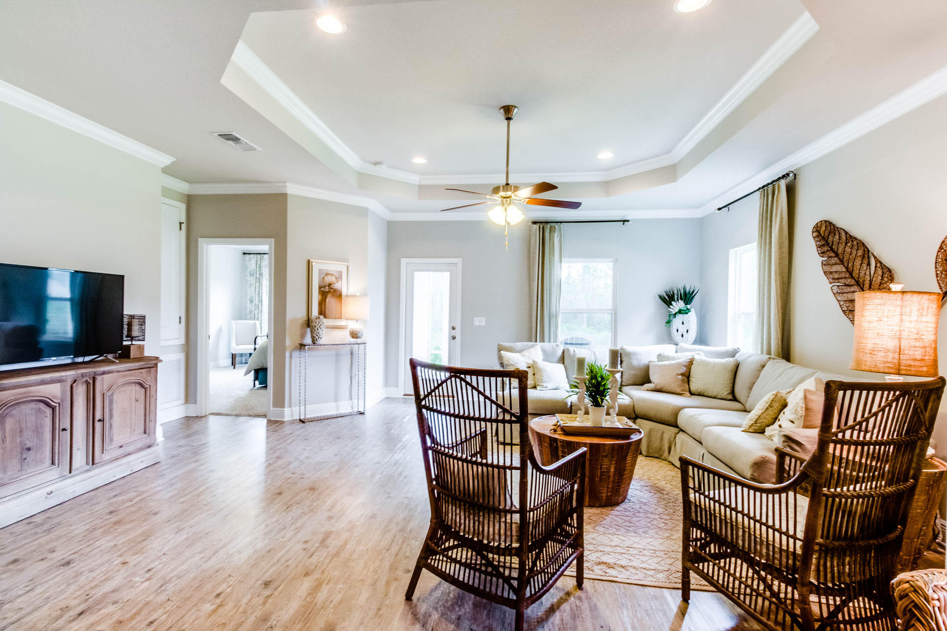 STONEGATE - Residential