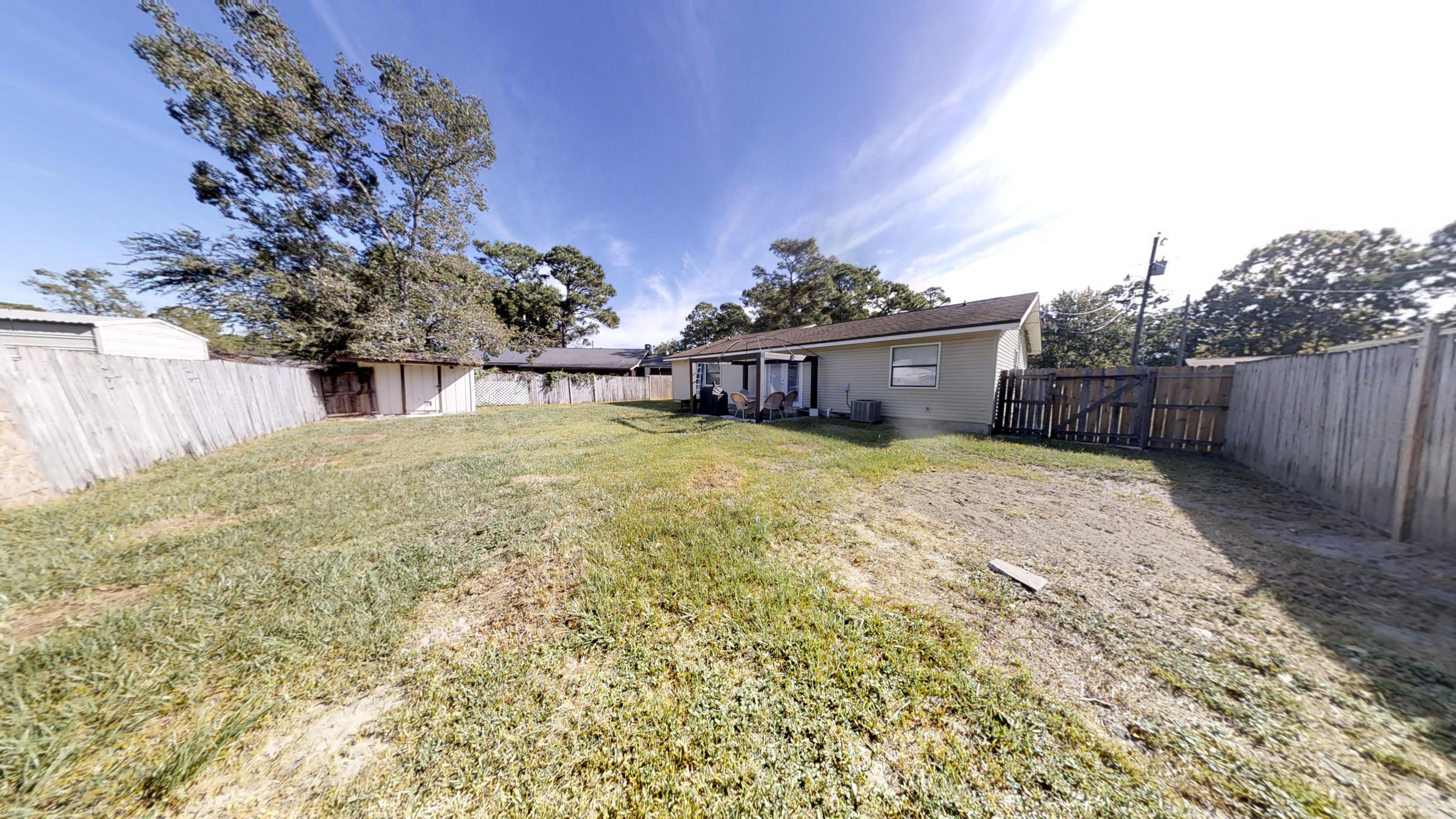 PINE MEADOWS - Residential Lease