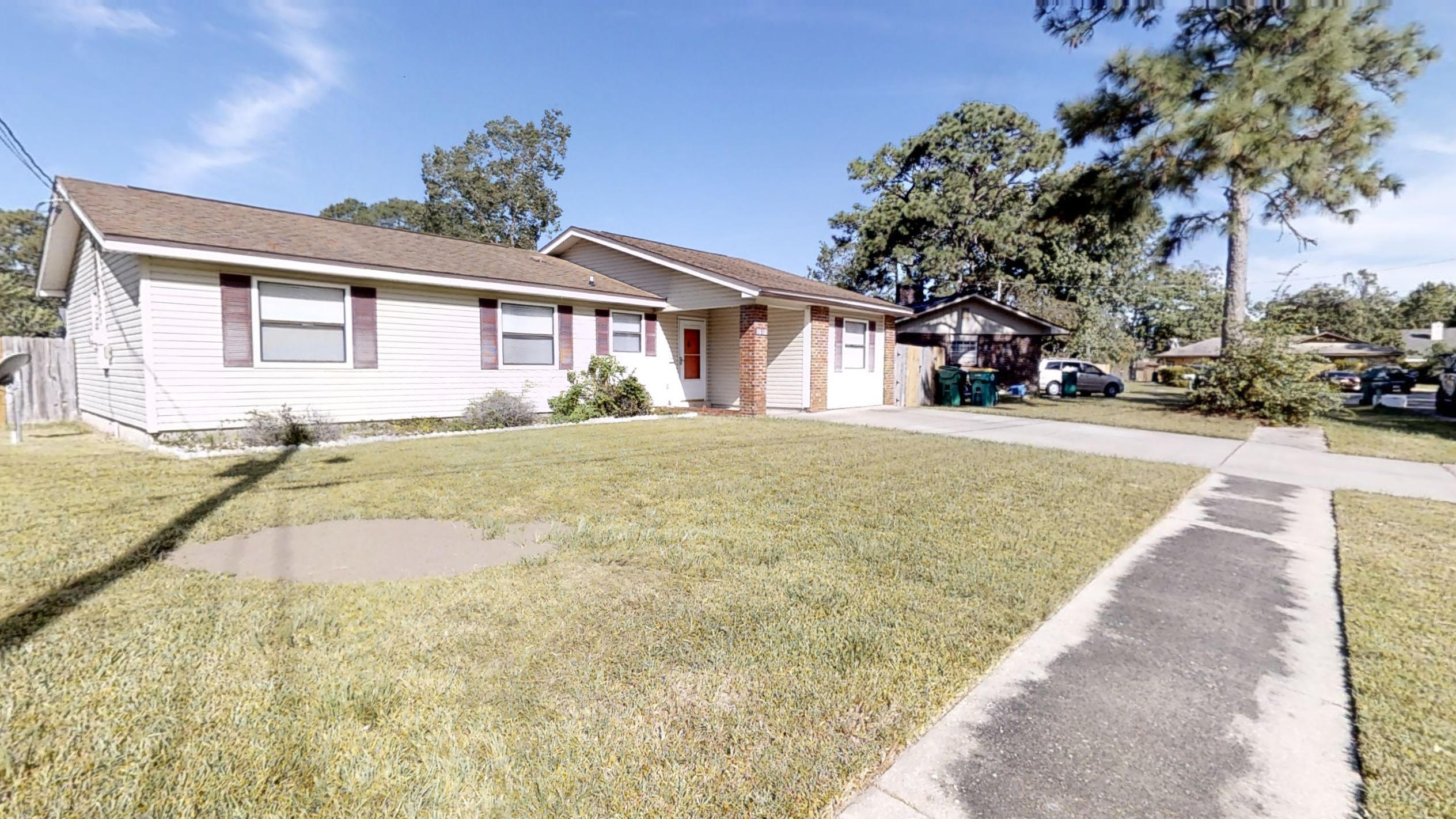 PINE MEADOWS - Residential Lease