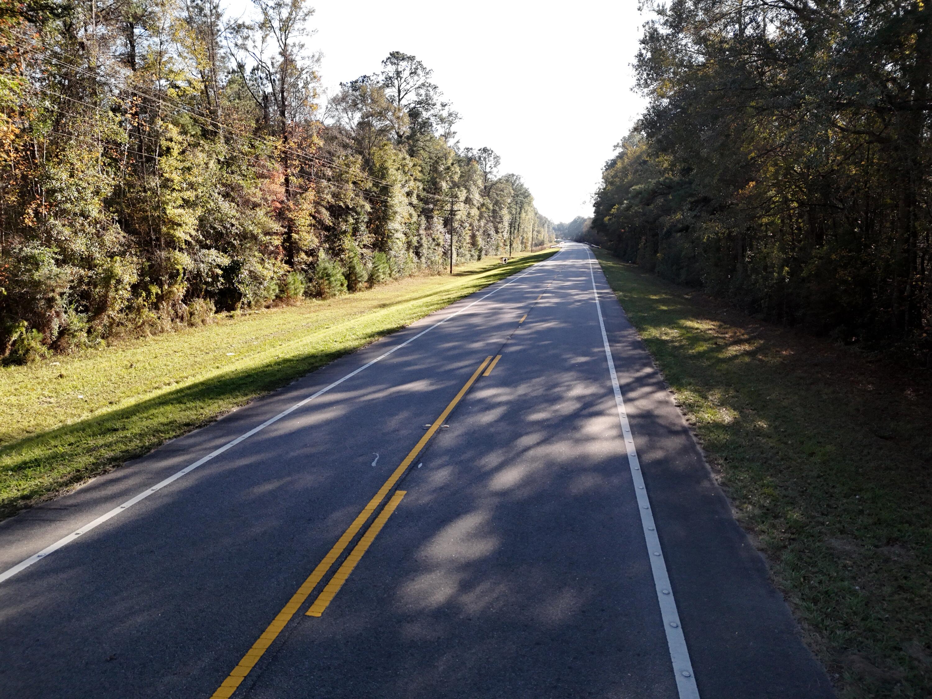 NO RECORDED SUBDIVISION - Land