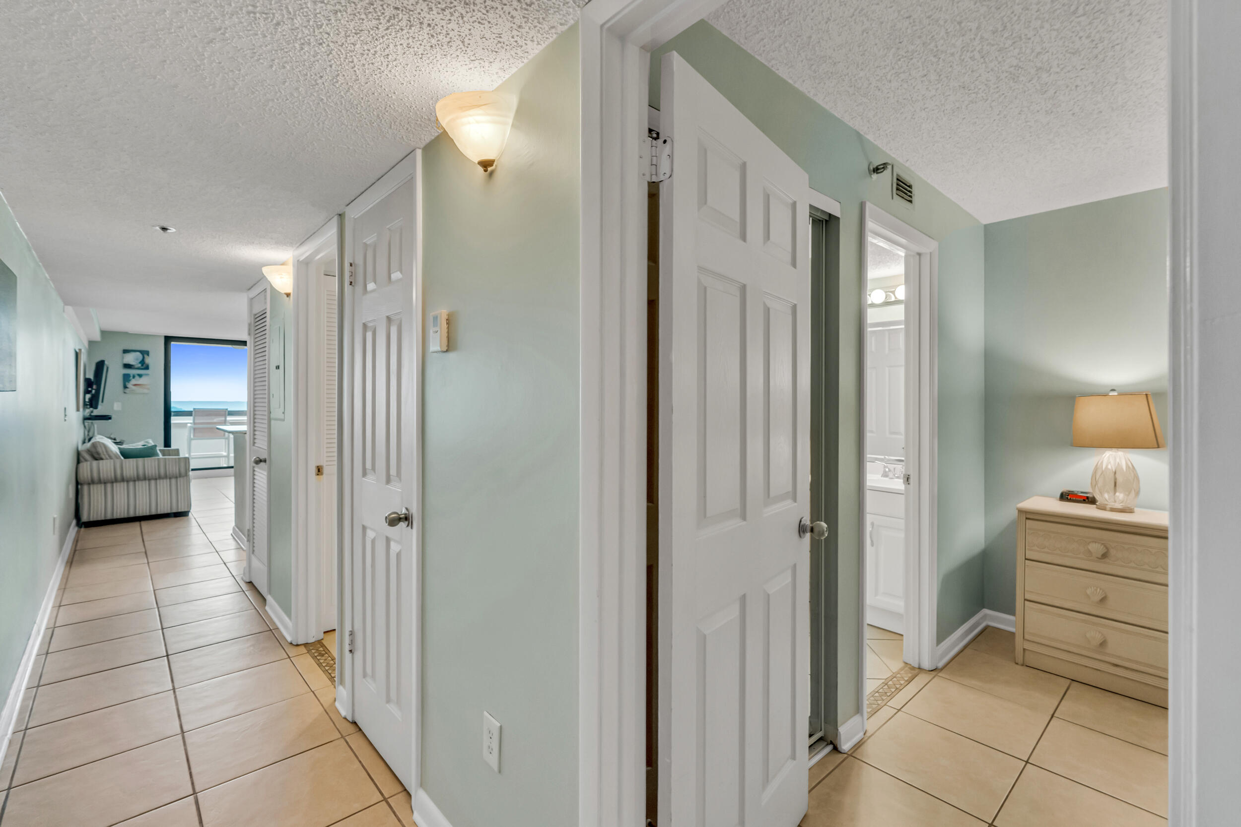 SUNDESTIN INTERNATIONAL CONDO - Residential