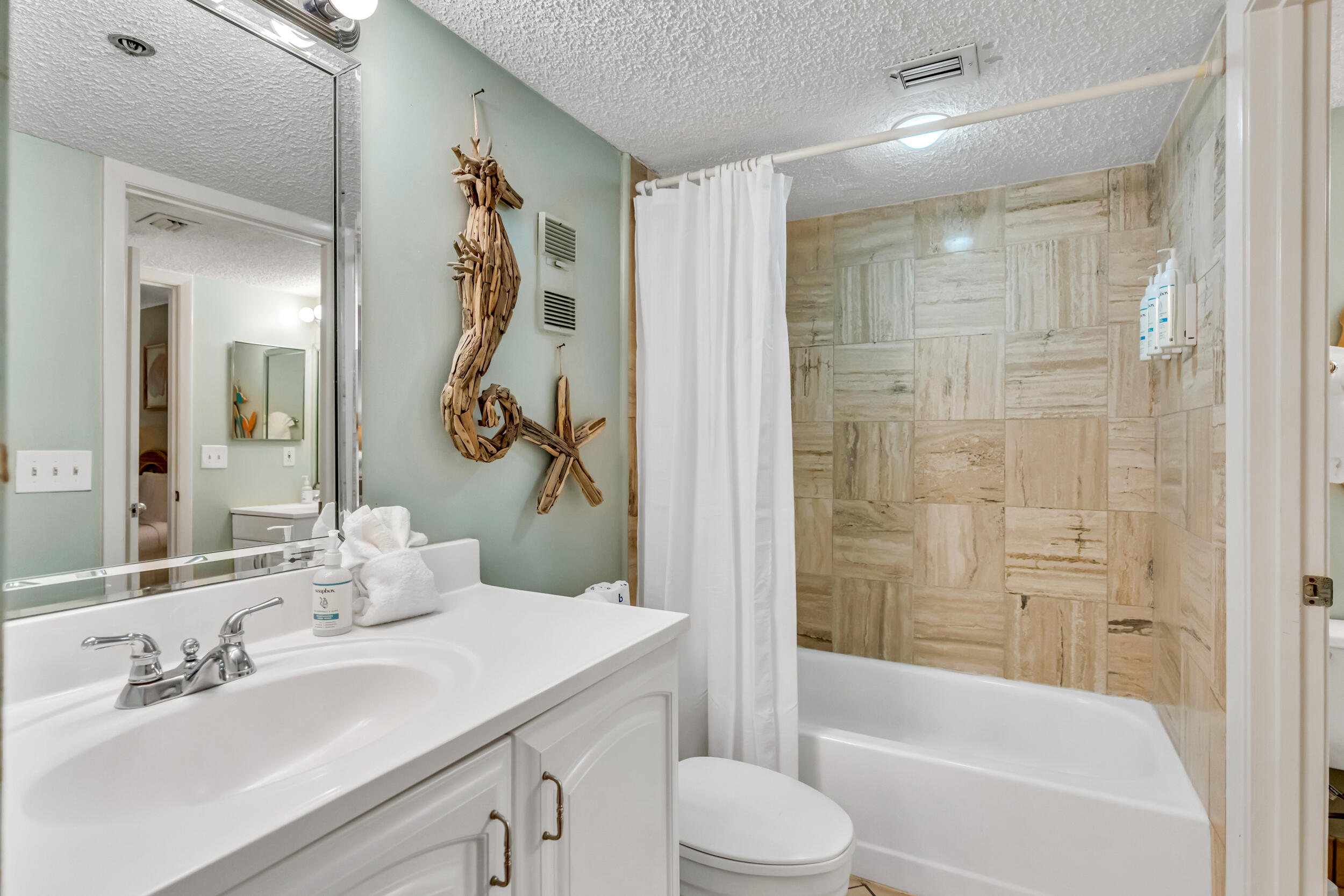 SUNDESTIN INTERNATIONAL CONDO - Residential
