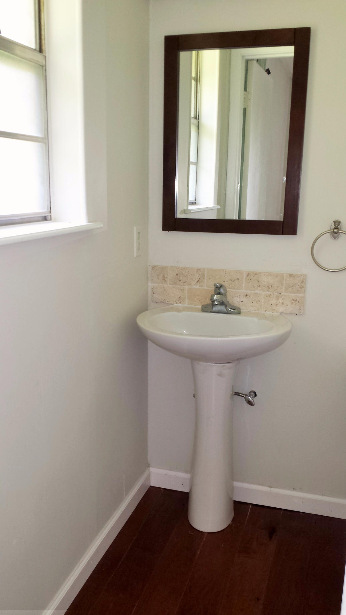 ADAMS POWELL EAST - Residential