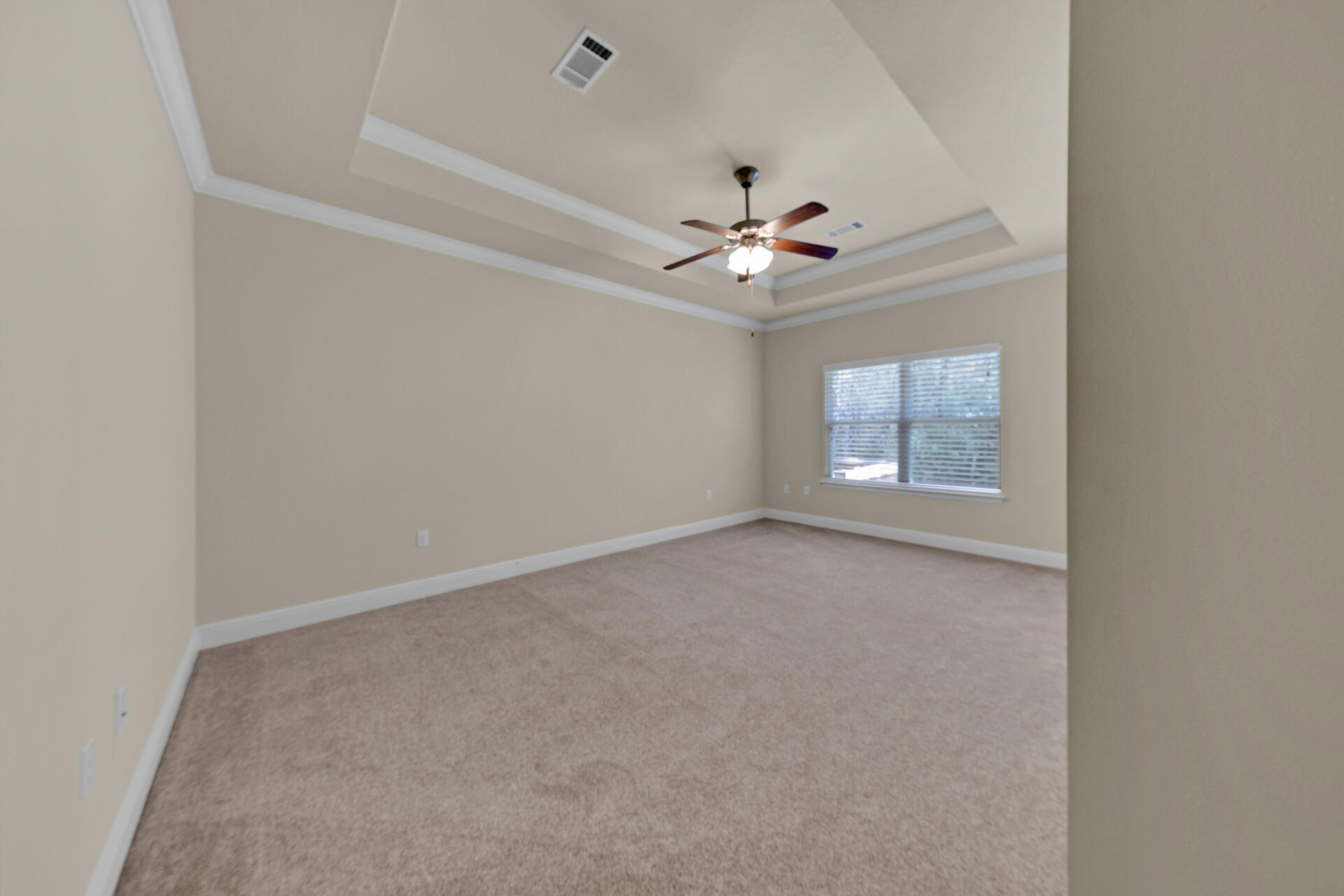 LAGRANGE LANDING - Residential