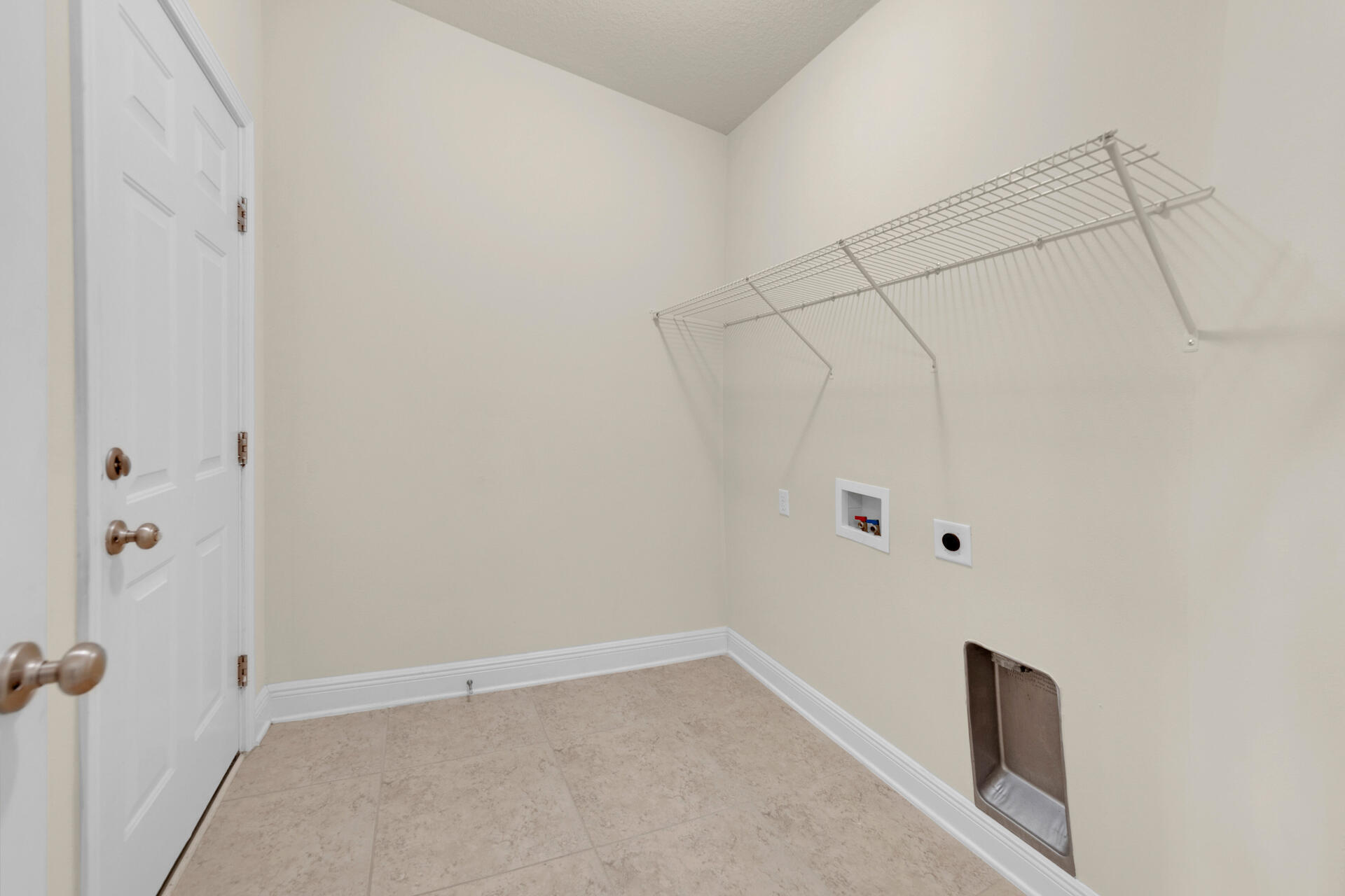 LAGRANGE LANDING - Residential