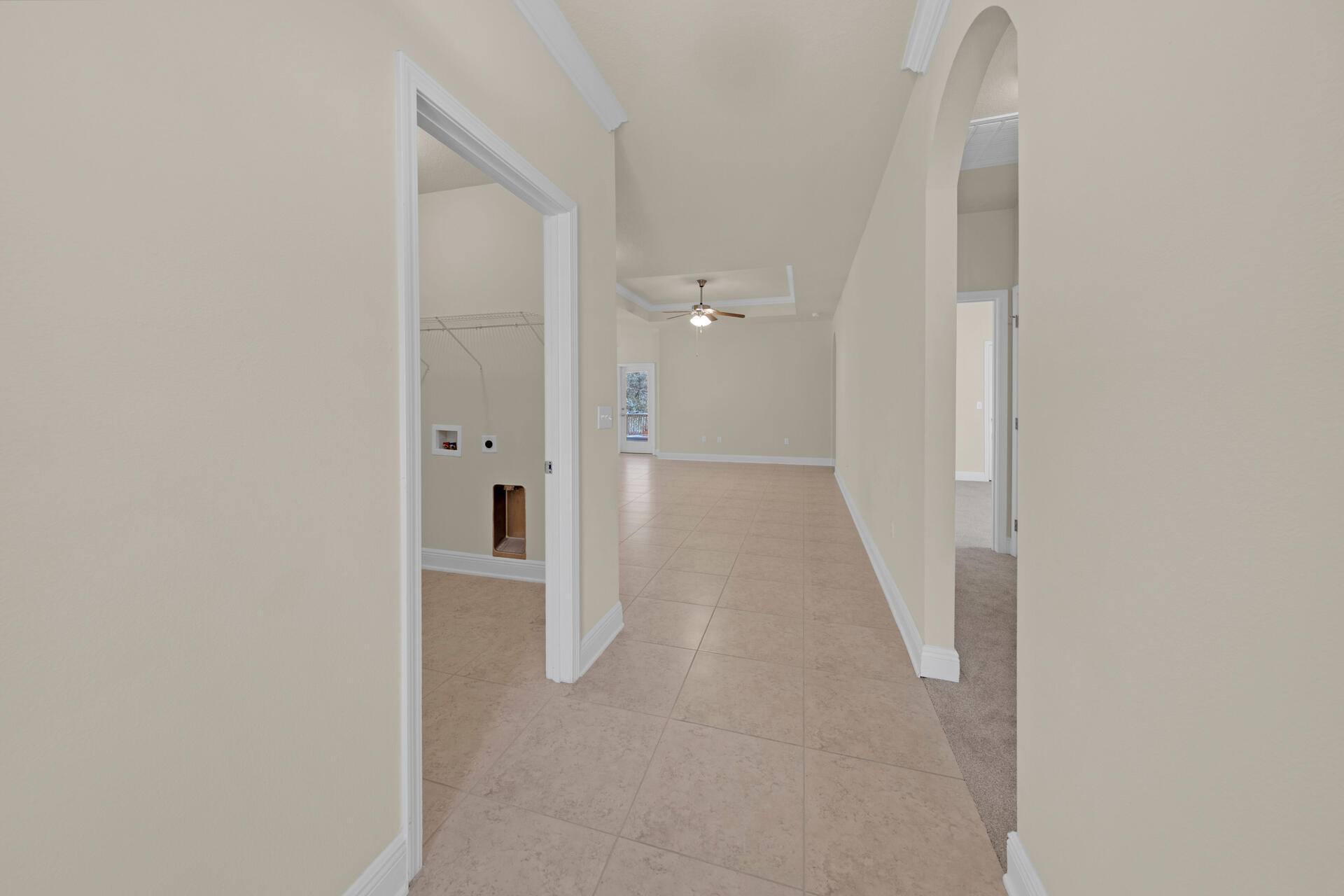 LAGRANGE LANDING - Residential