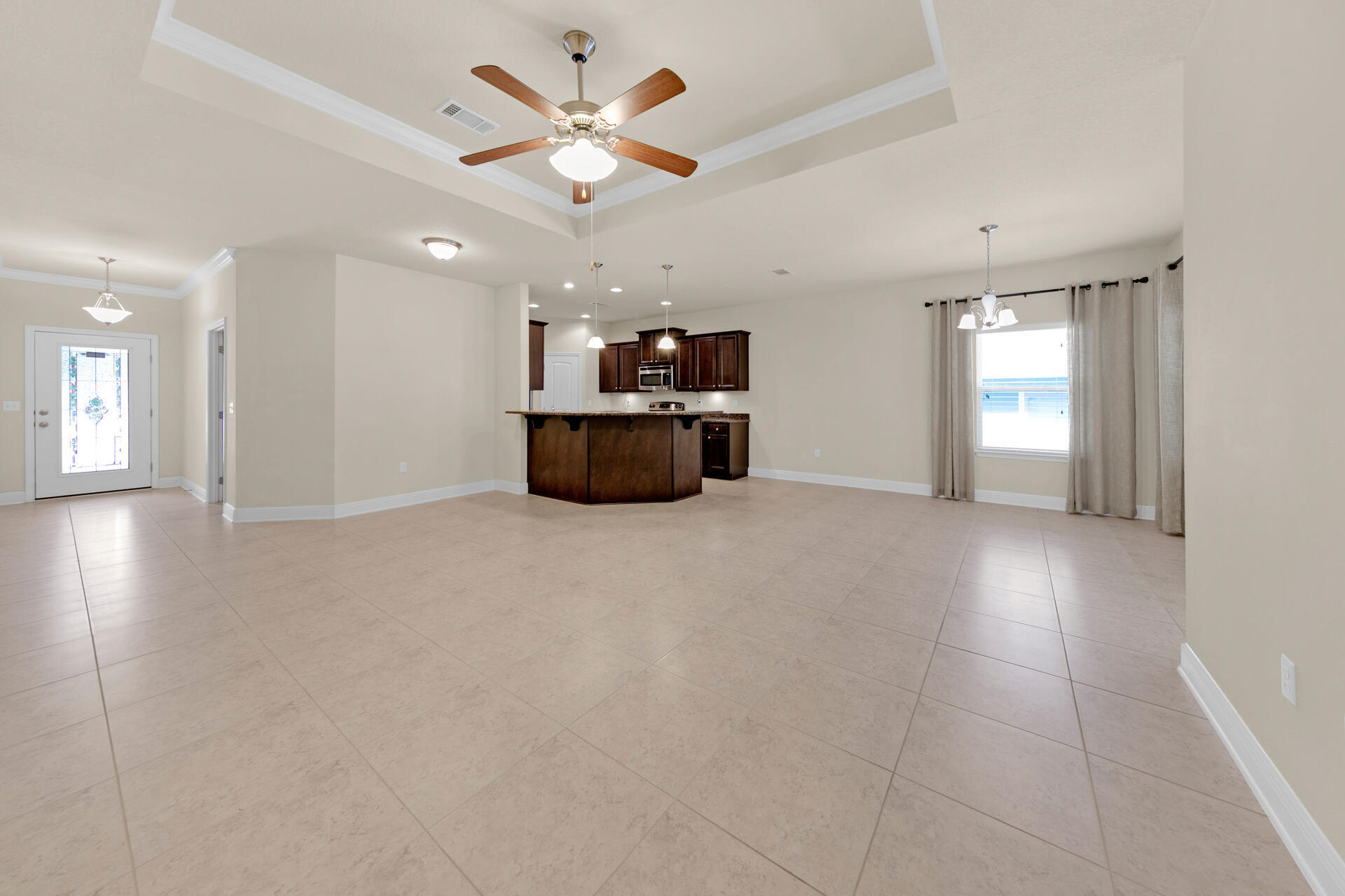 LAGRANGE LANDING - Residential