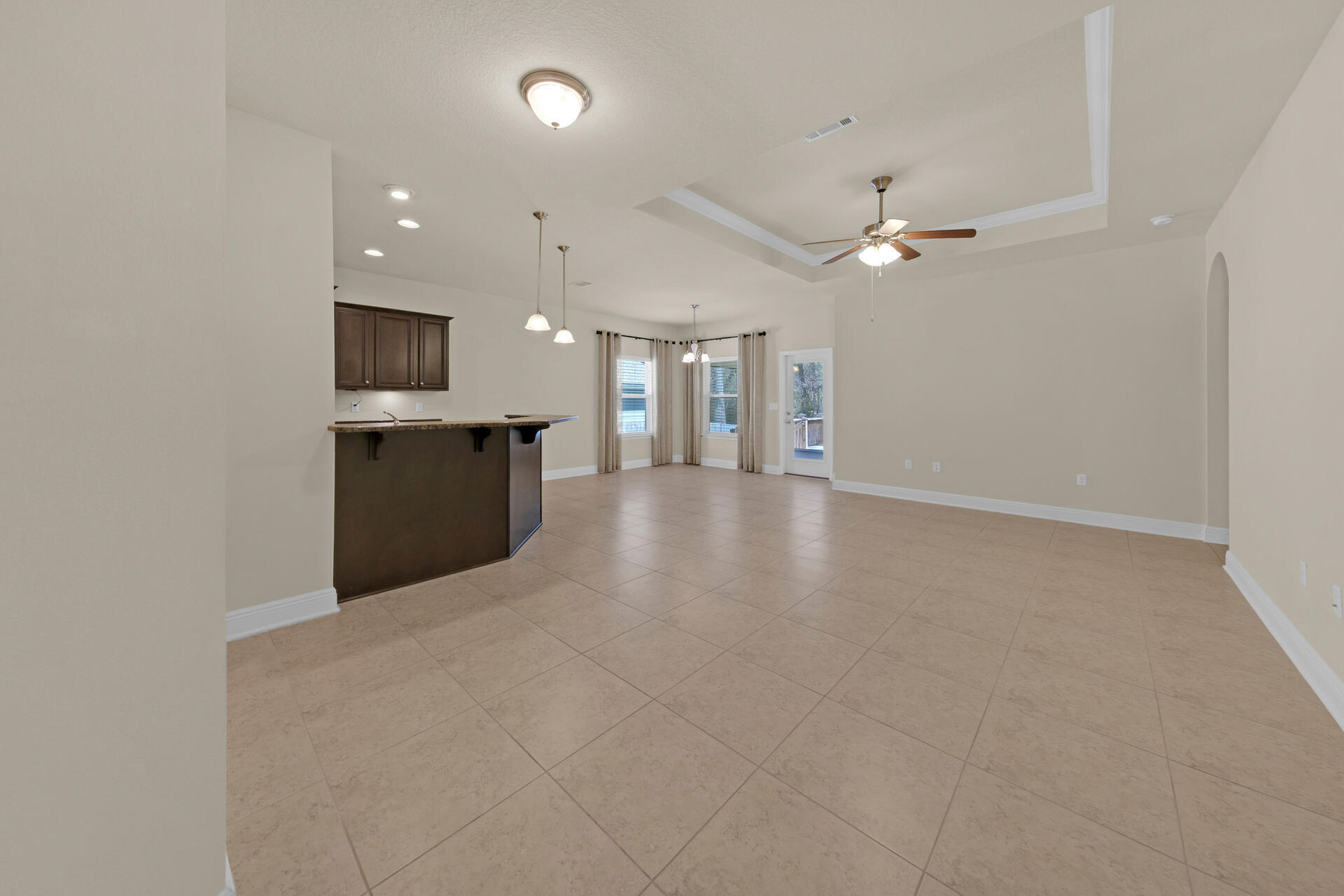 LAGRANGE LANDING - Residential