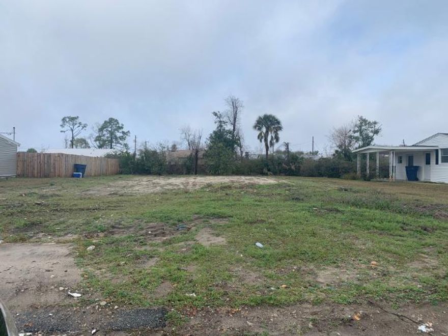Calling all builders! Centrally located vacant .2 acre lot near Historic St. Andrews. This lot is just off 23rd Street and offers multiple convenient routes to the beach, downtown, Historic St. Andrews and central Panama City. This lot is located near schools, parks, local restaurants, shopping and more. This location is a must-see!