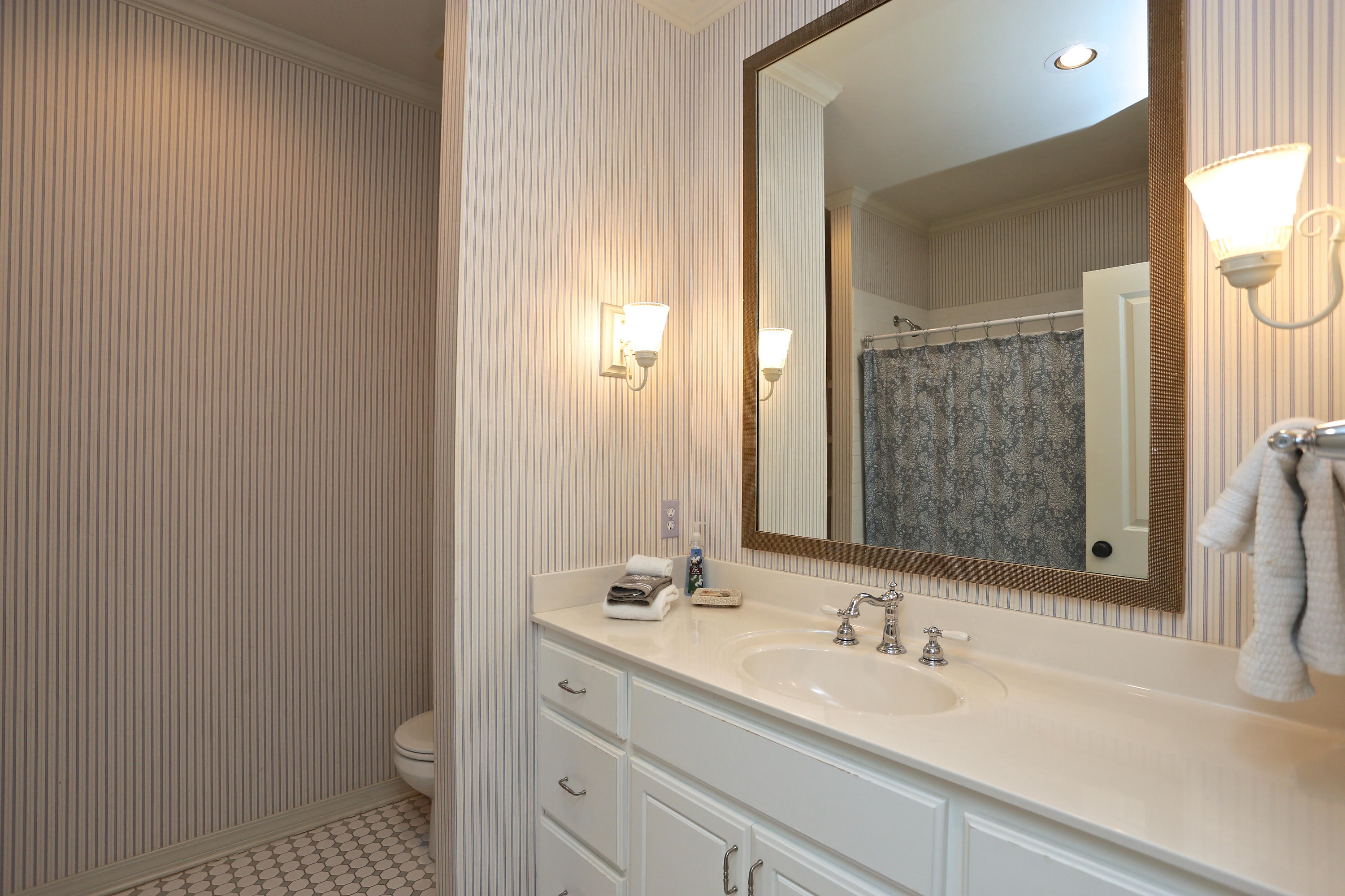 OLD FLORIDA VILLAGE - Residential