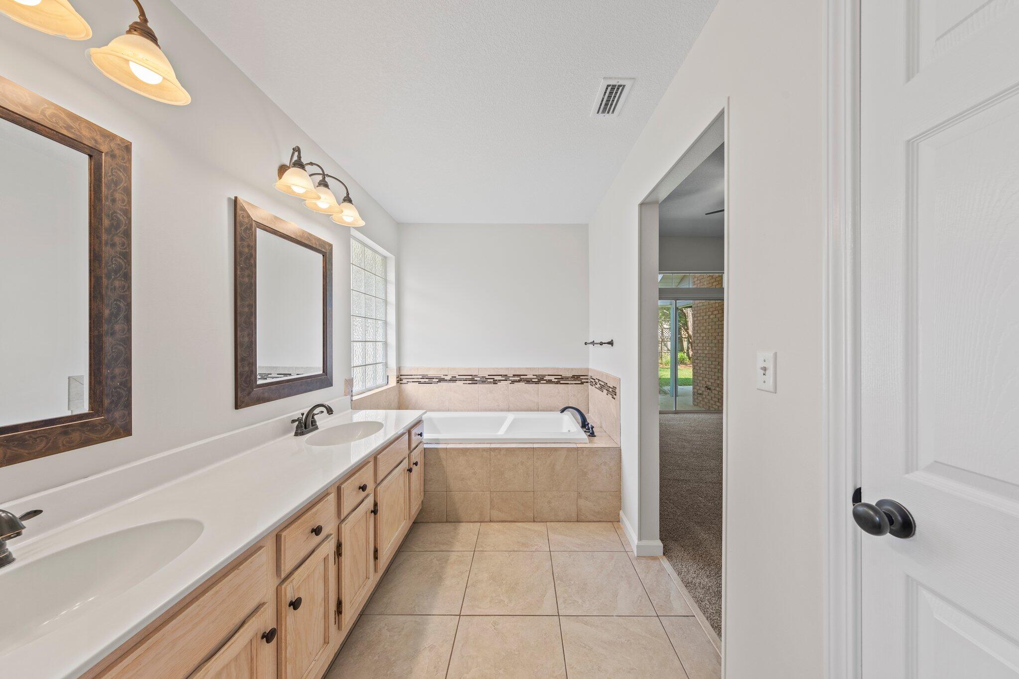 CEDAR RIDGE PH 14 - Residential Lease