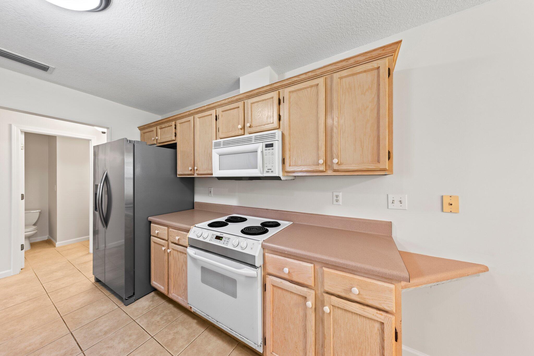 CEDAR RIDGE PH 14 - Residential Lease