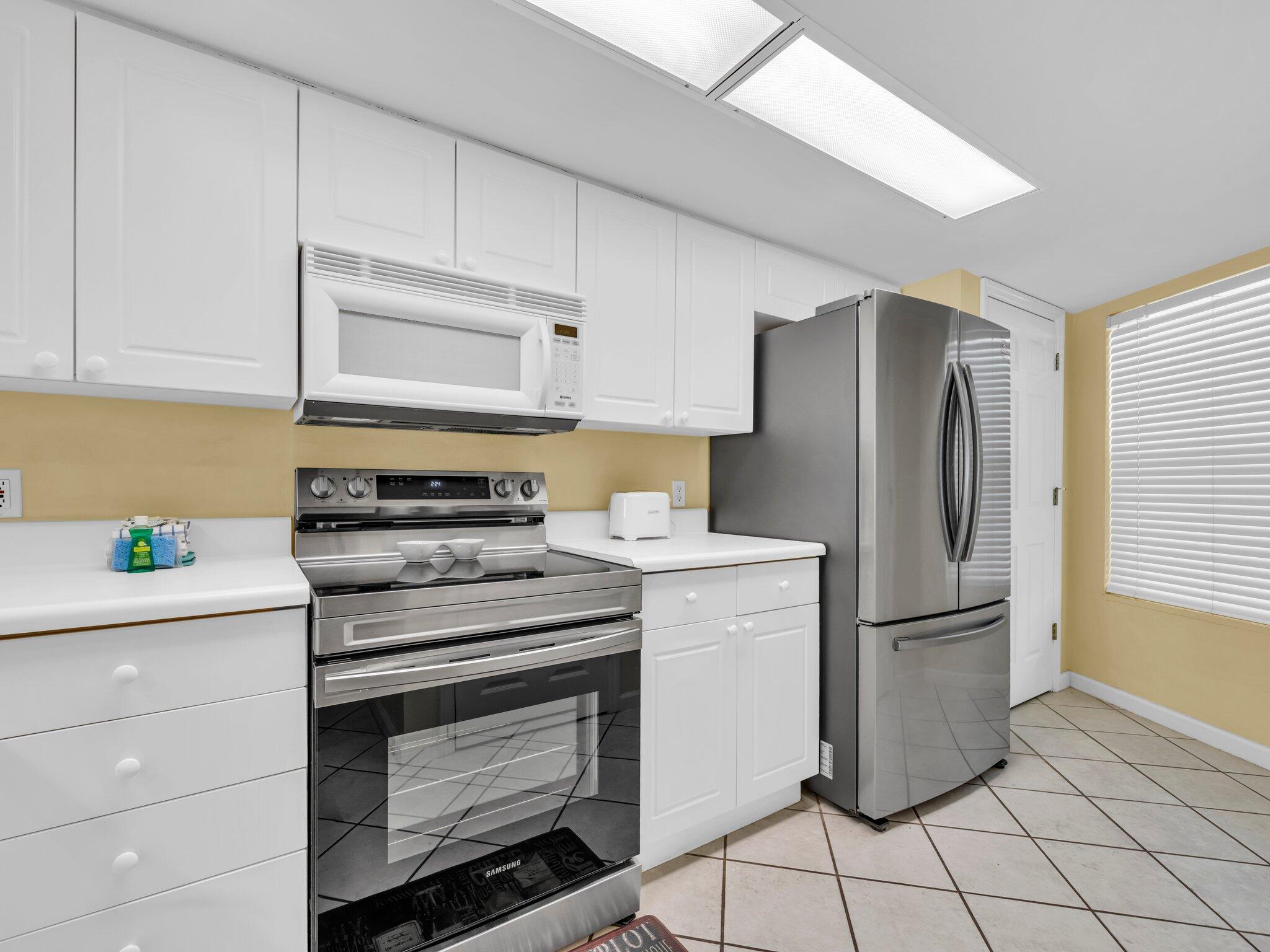 SEACREST CONDOMINIUMS - Residential