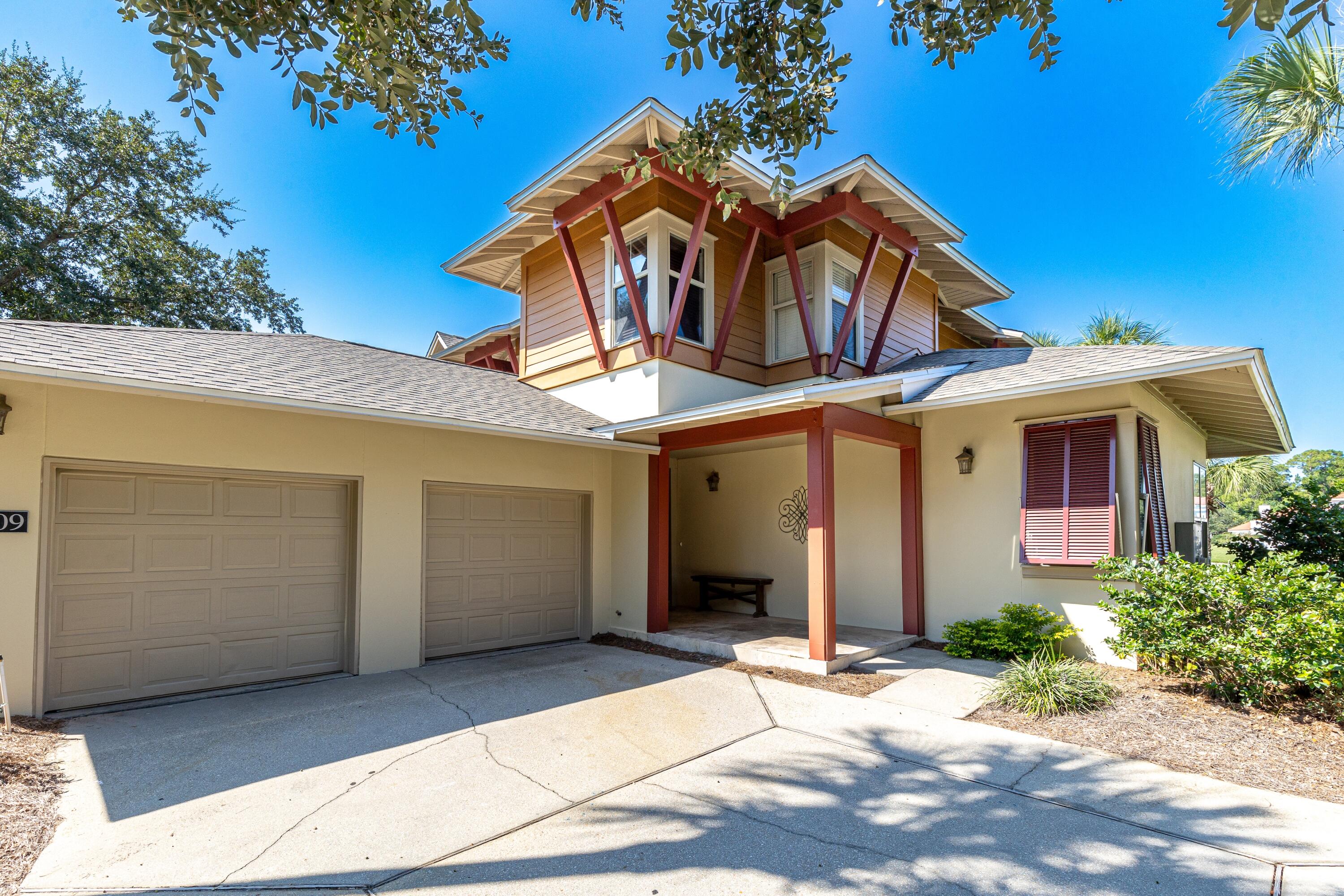 MAGNOLIA BAY - Residential