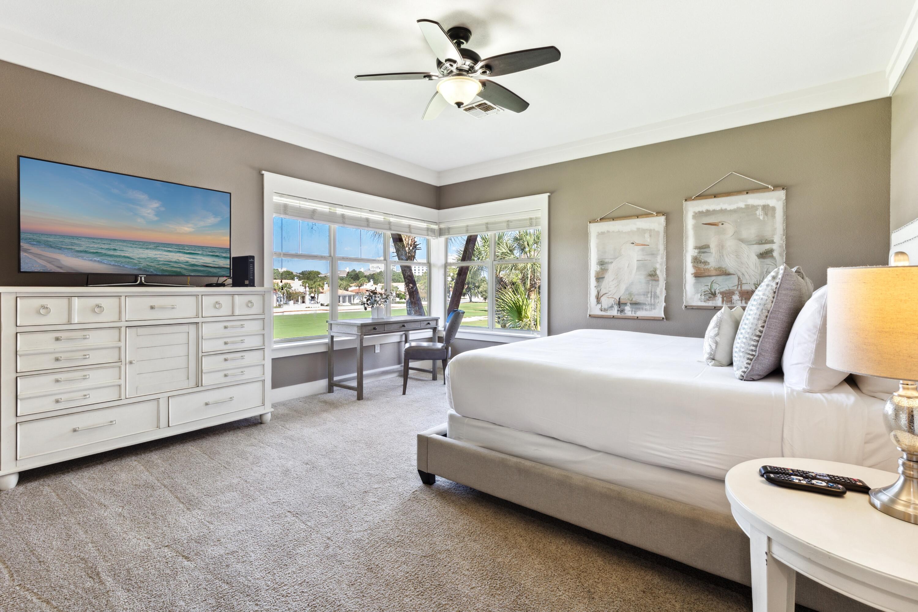 MAGNOLIA BAY - Residential